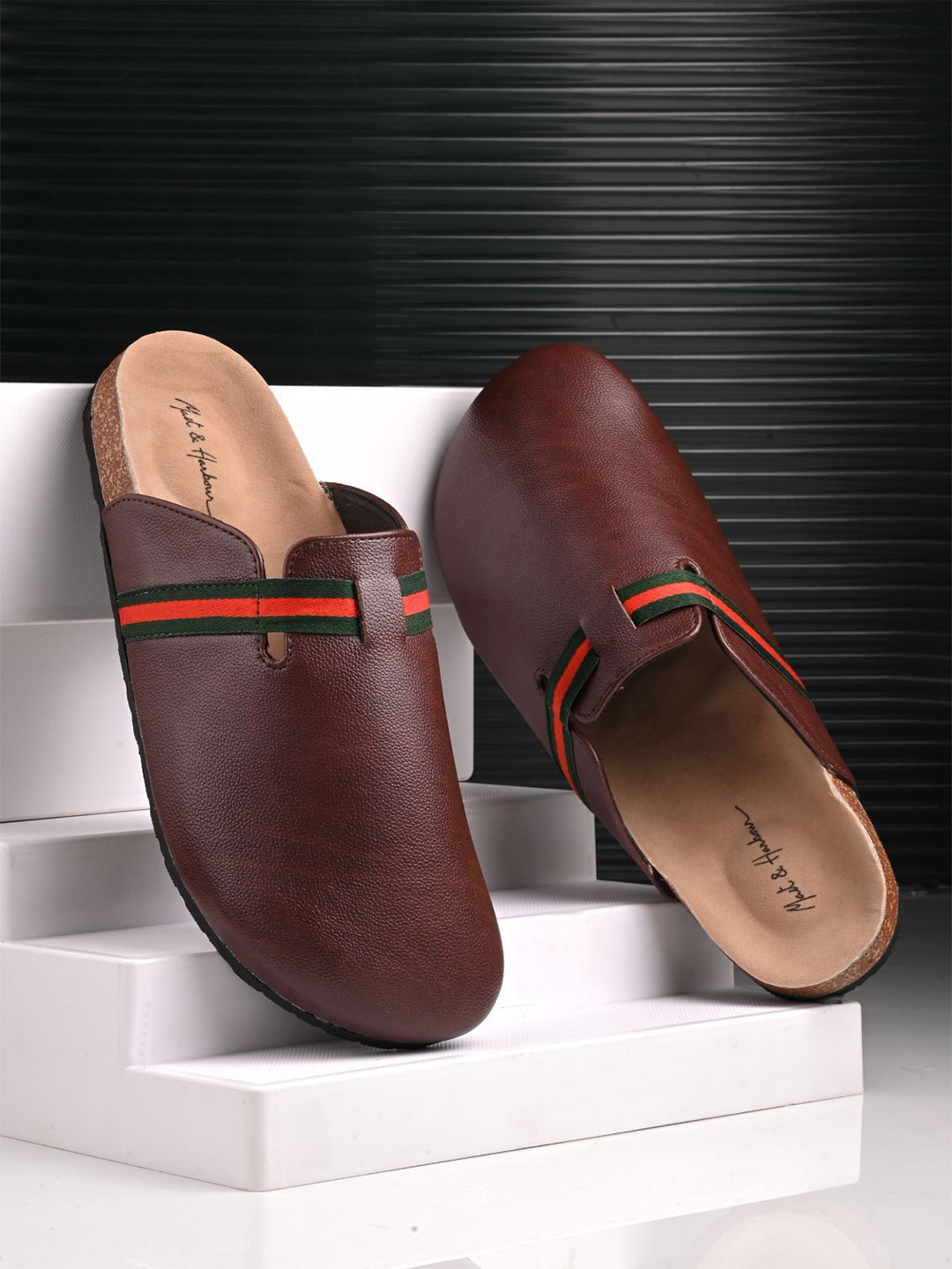 Mast & Harbour Borwn & Black Comfort Sandals