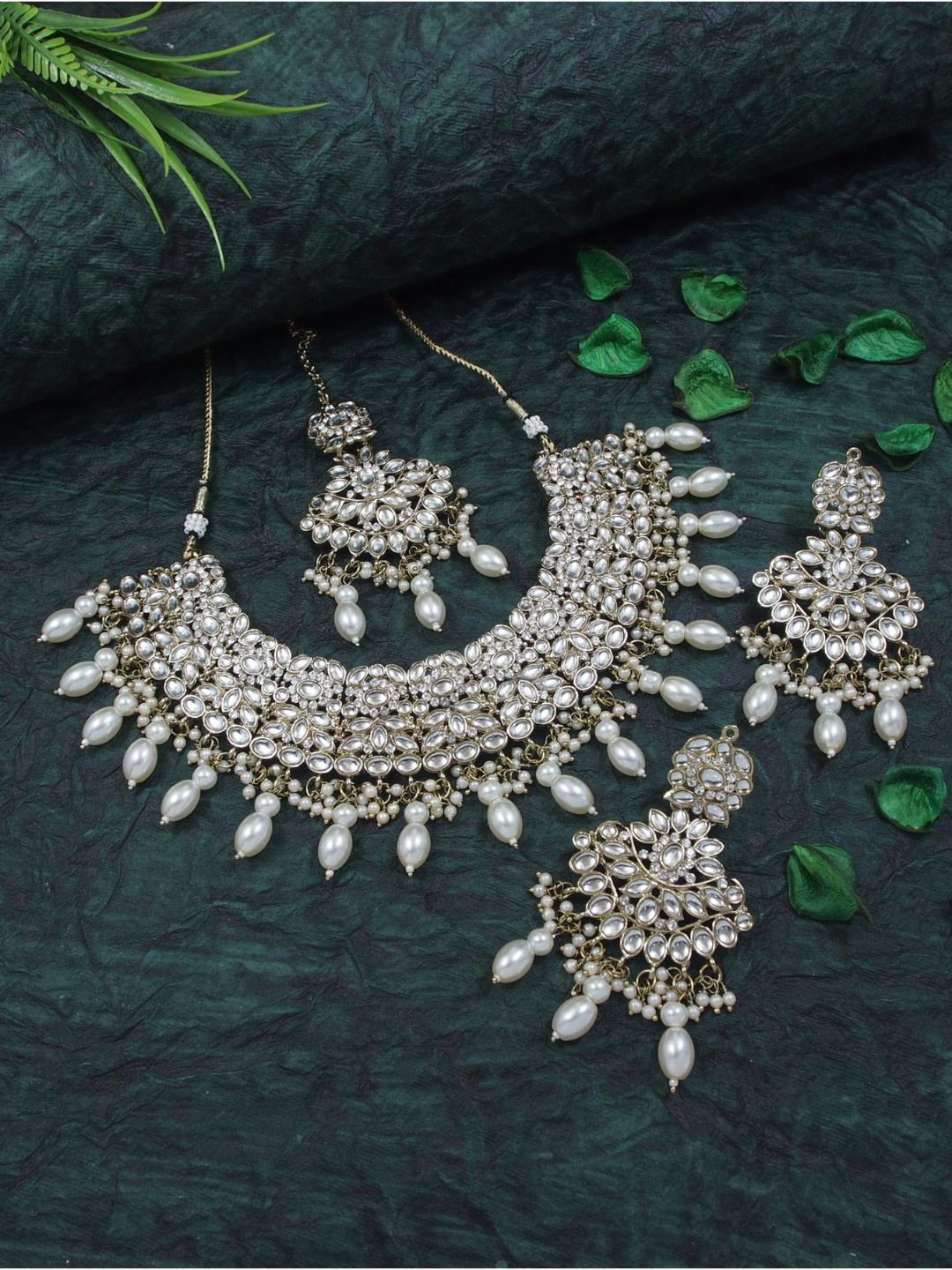 I Jewels Gold-Plated Kundan & Pearl Beaded Jewellery Set