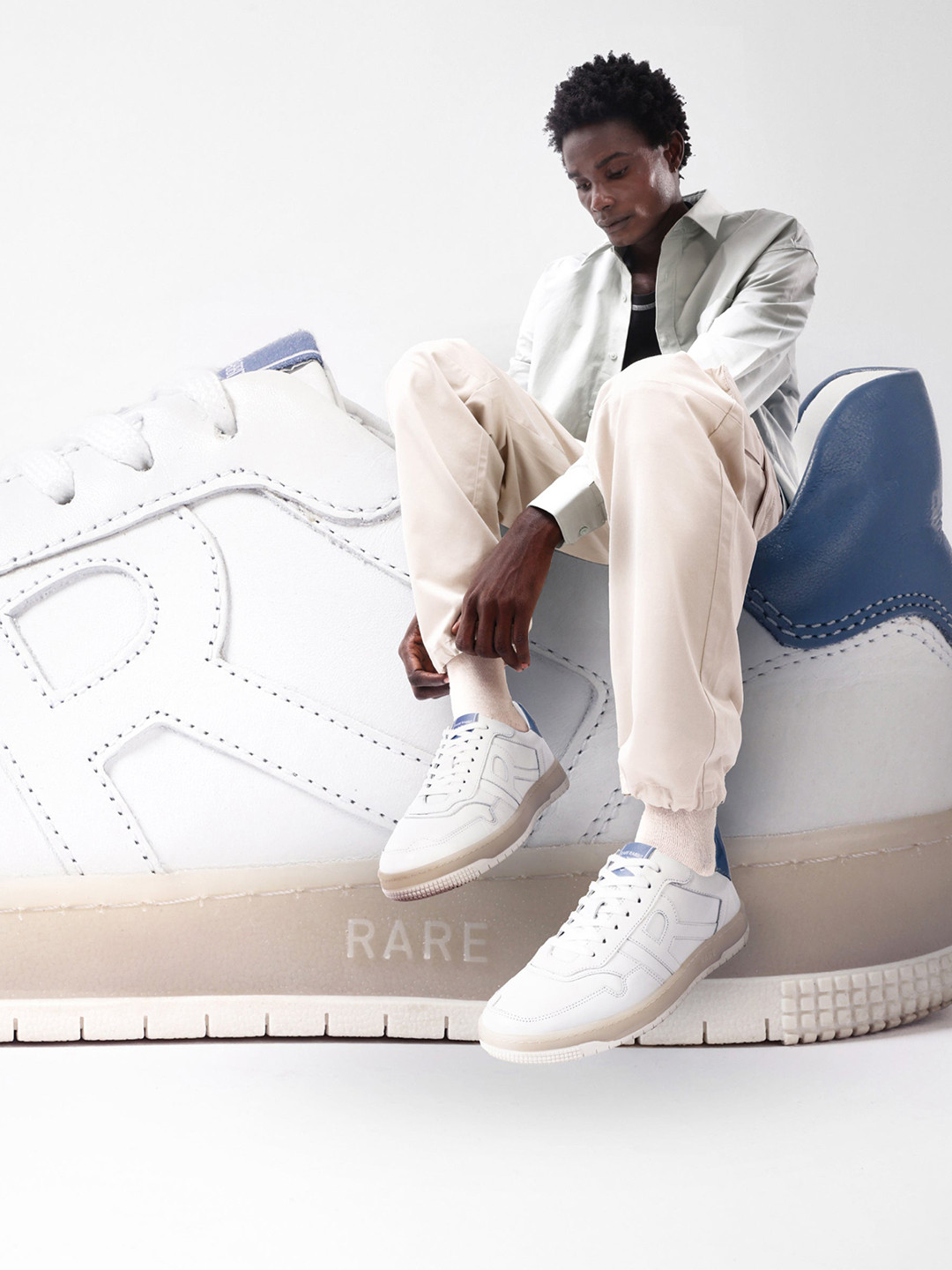 RARE RABBIT Men Nebula Colourblocked Leather Flatforms