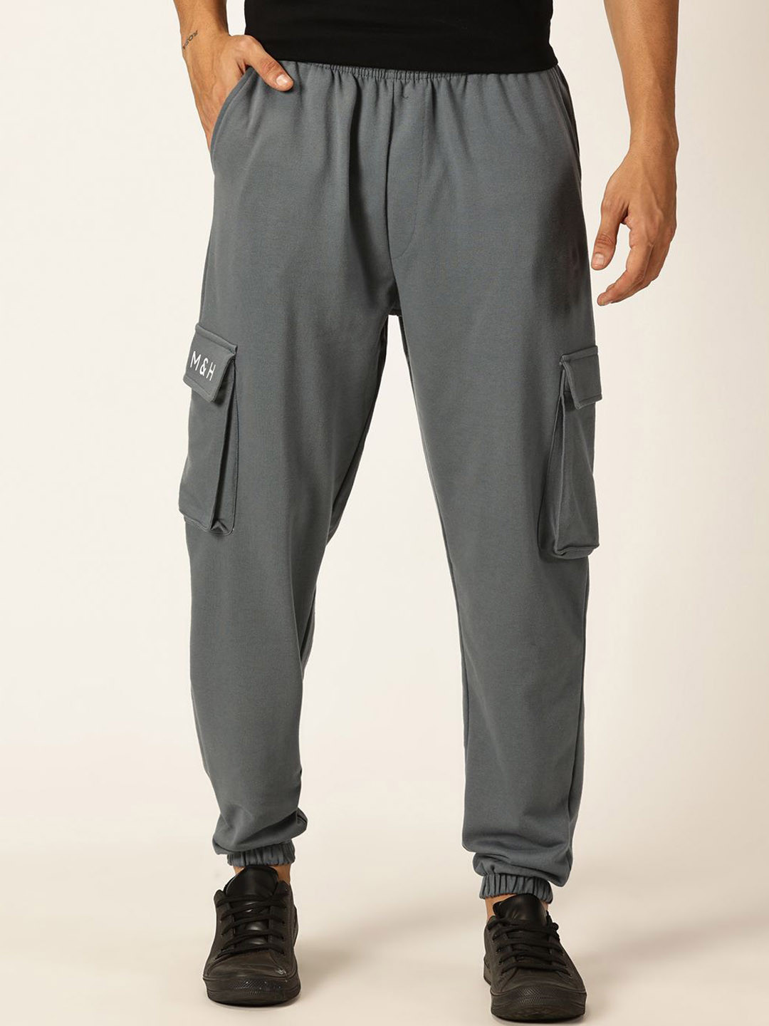 Mast & Harbour Men Smart Loose Fit Cargo Joggers