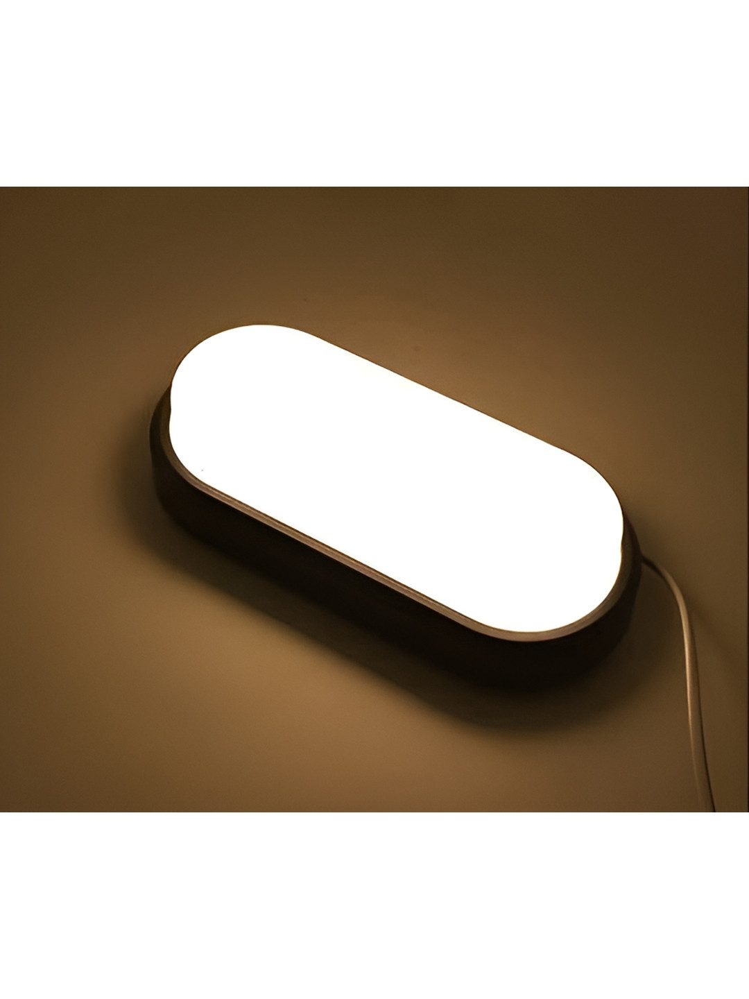 SPARK WORLD White Water Proof  Outdoor Lamp