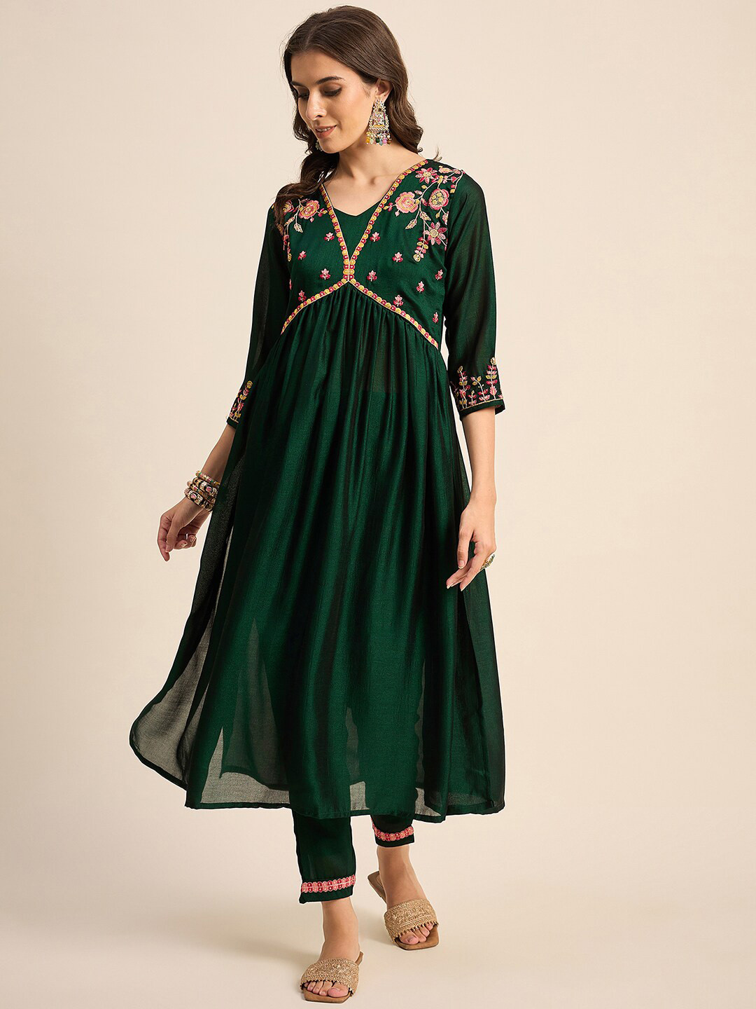 SheWill Green Floral Yoke Design Thread Work A-Line Empire Kurta With Trousers