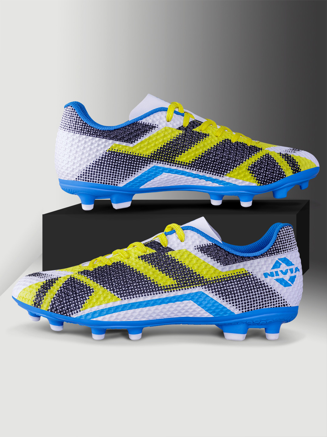 NIVIA Men DAGGER Football Shoes