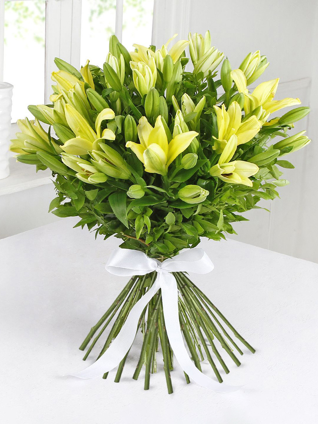 IGP 10Pc Yellow Bunch Of Lilies Bouquet