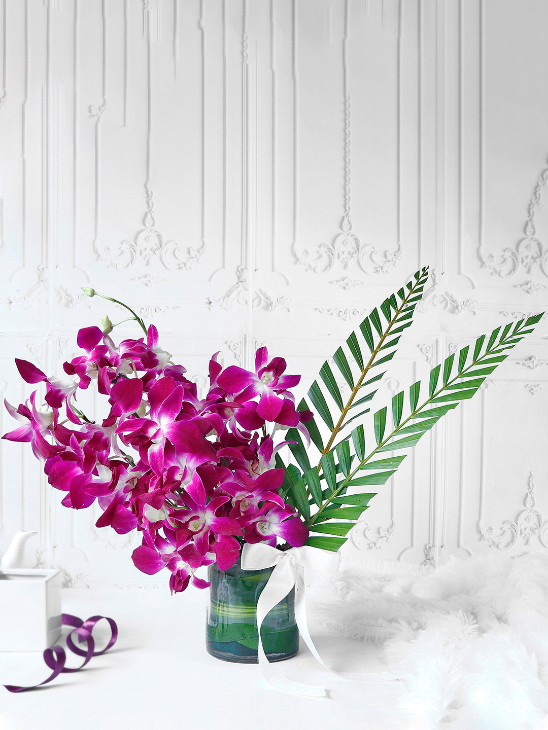 IGP Purple & Green 6 Pieces Orchids Fresh Flower In Vase
