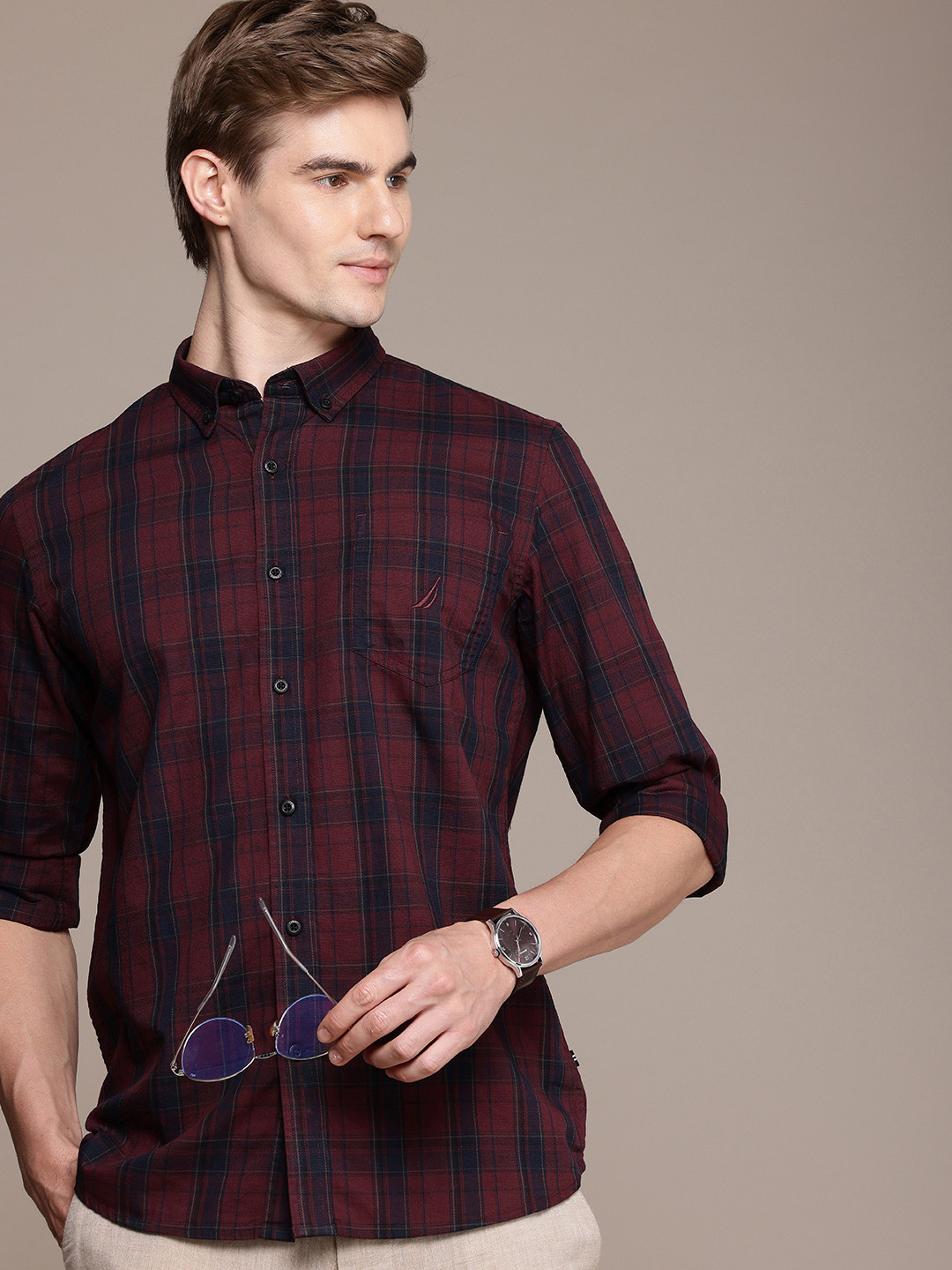 Nautica Slim Fit Checked Button-Down Collar Pure Cotton Casual Shirt