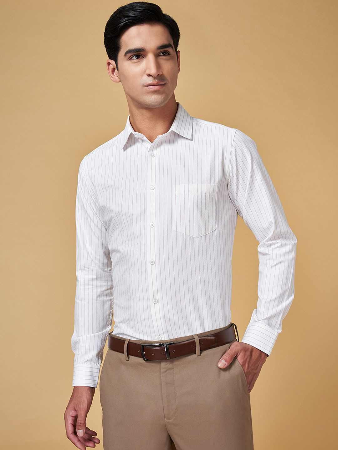 BYFORD by Pantaloons Men Slim Fit Opaque White Striped Formal Shirt