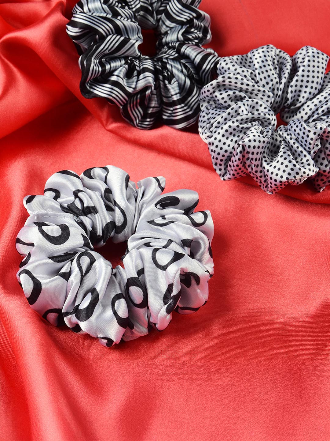 Radhu & Kabby Women Set of 3 Pieces Ponytail Holders