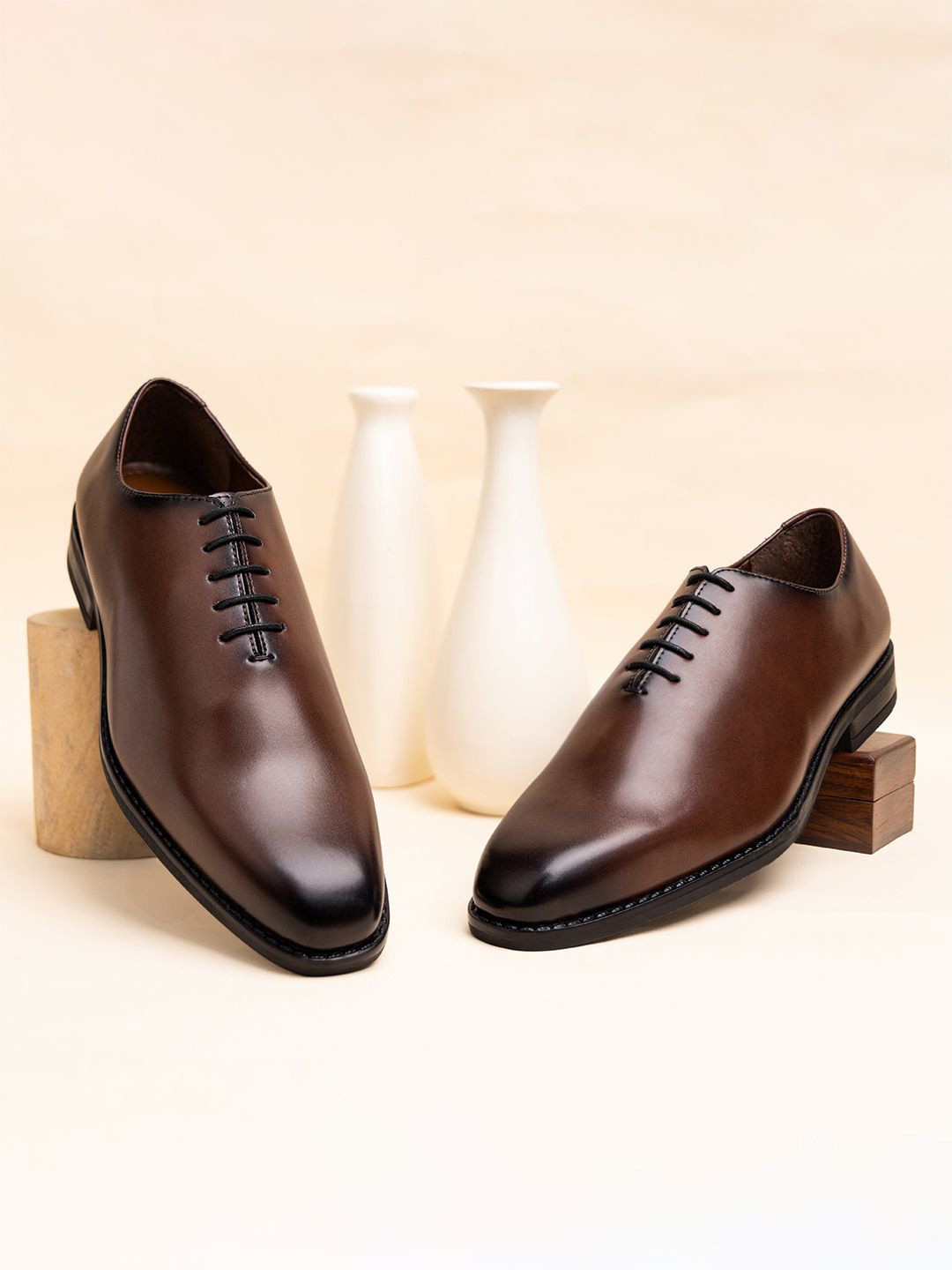 LOUIS STITCH Men Tan Formal Wholecut Lace-Up Derby Shoes