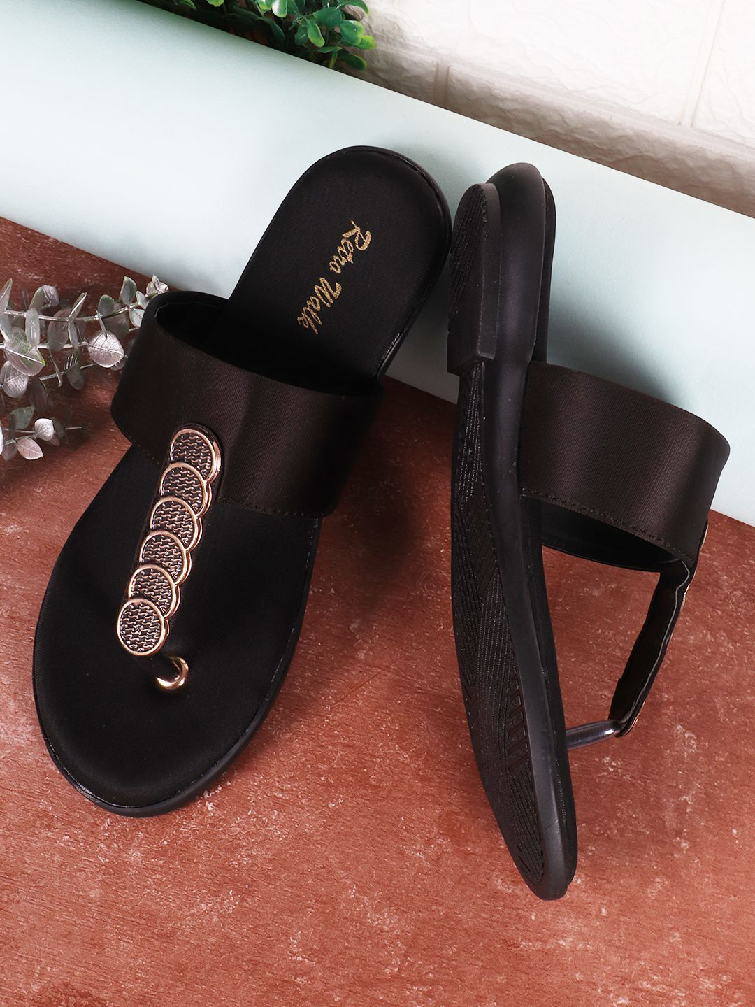 Retro Walk Women Embellished T-Strap Flats Open Toe Flats