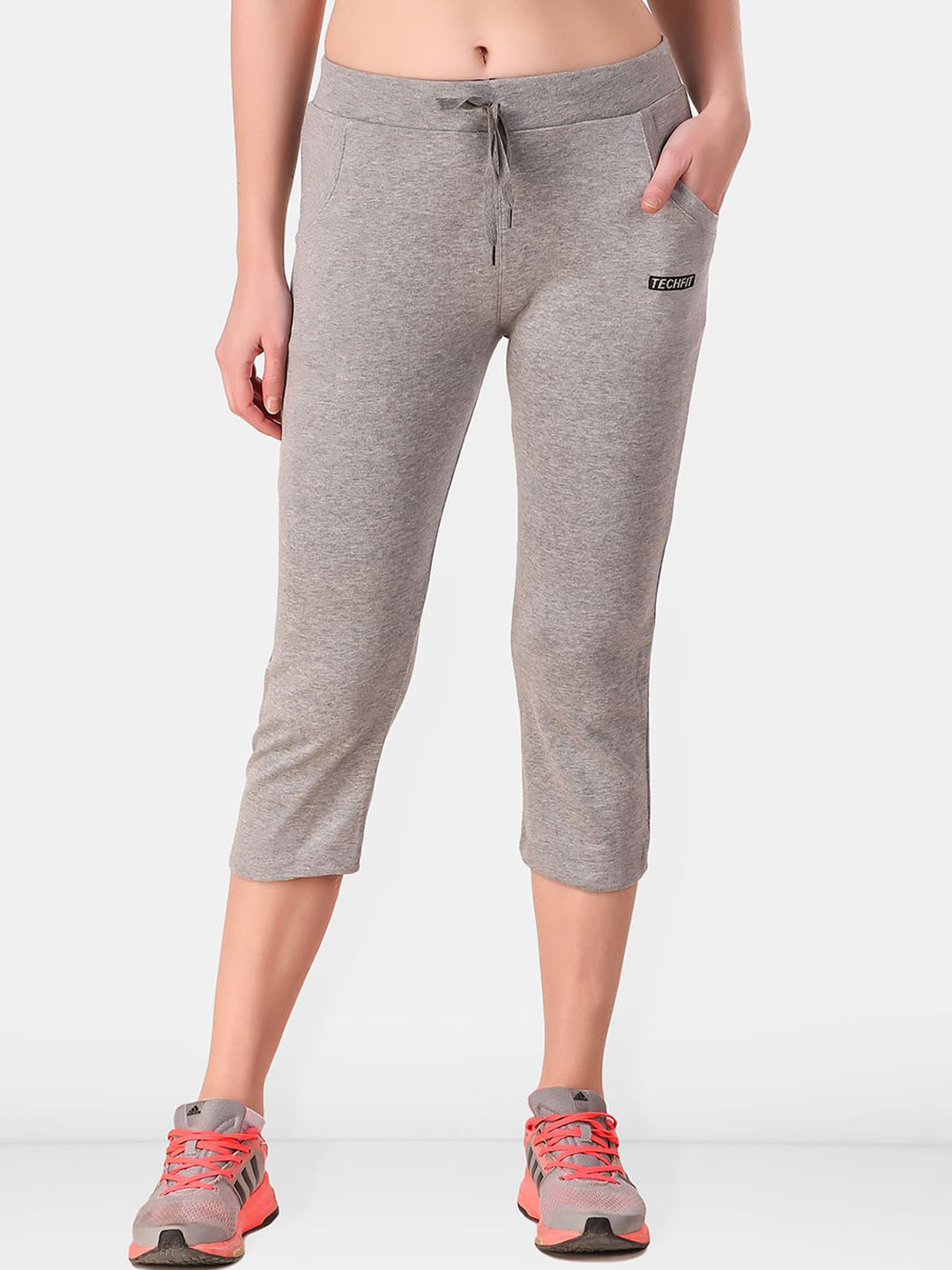 Be You Women Solid  Mid Rise Three-Fourth Tights