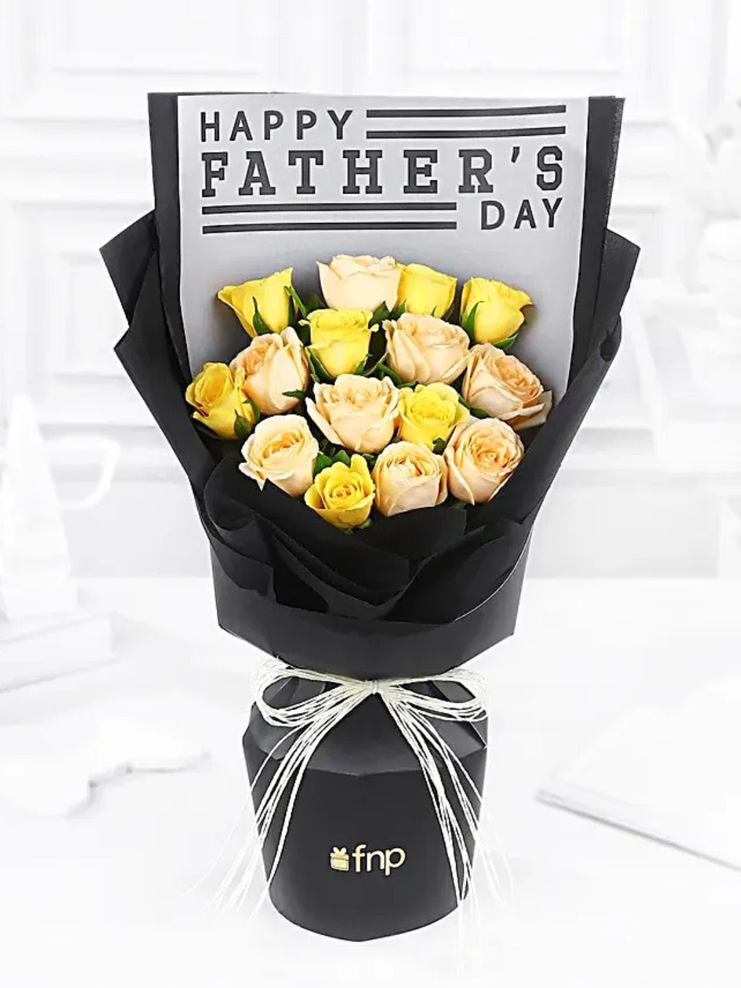 fnp 15-Pcs Yellow & Peach Roses Fresh Flowers Bouquet
