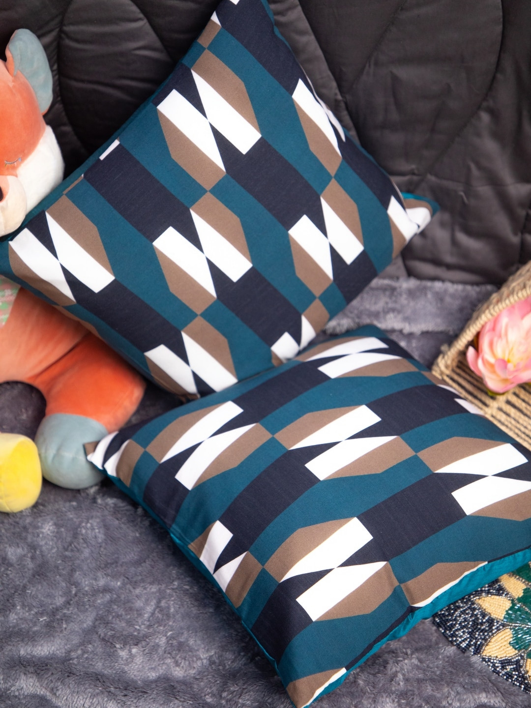 STUDIOHMK Printed Cotton Square Cushion Cover