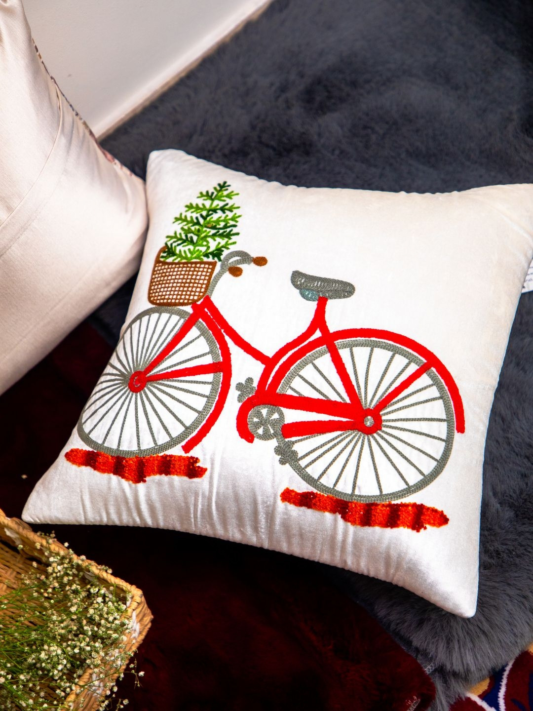 STUDIOHMK White & Red Quirky Velvet Square Cushion Covers