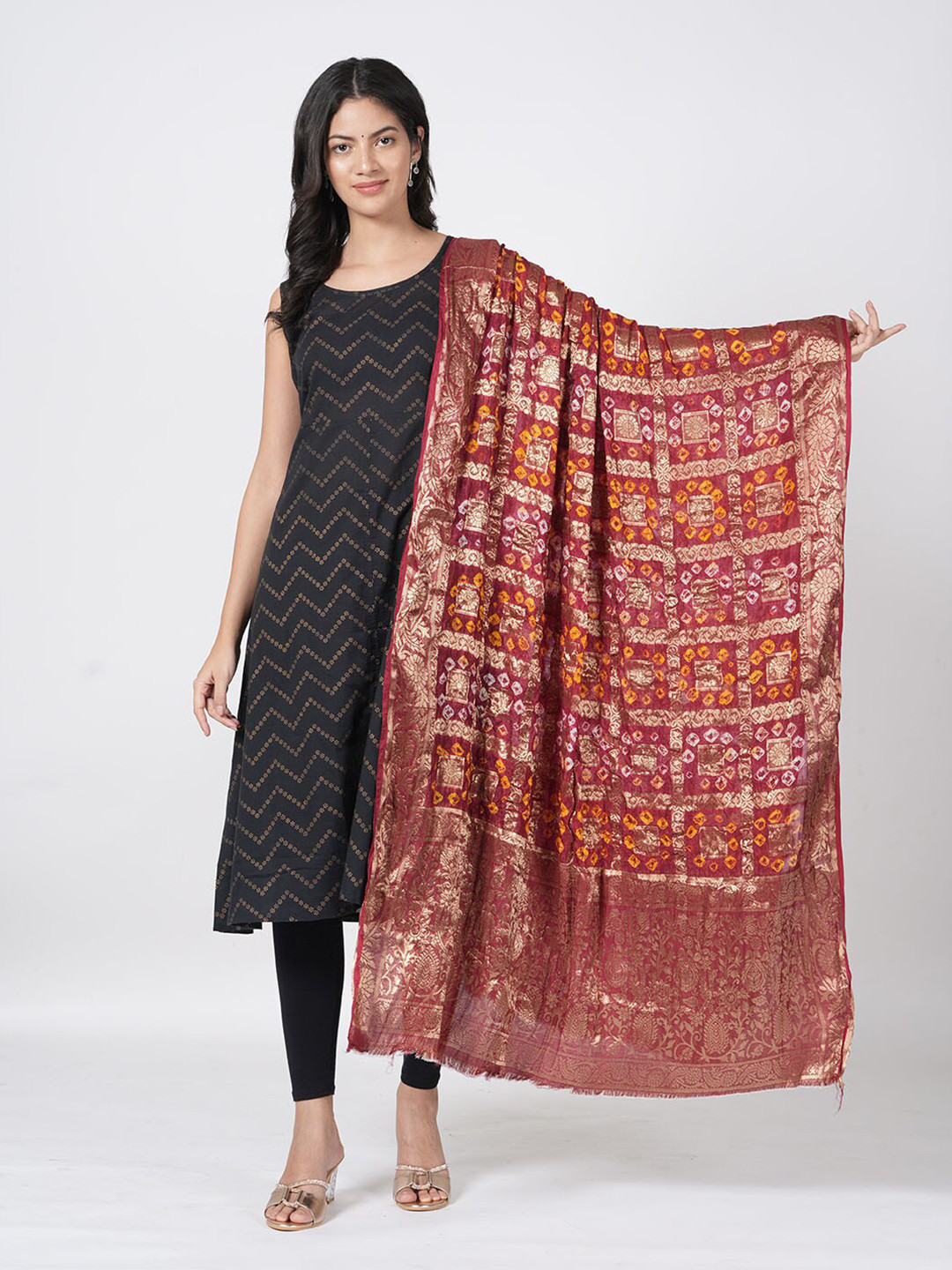 MUFFLY Women Woven Design Bandhani Print Tie and Dye Dupatta