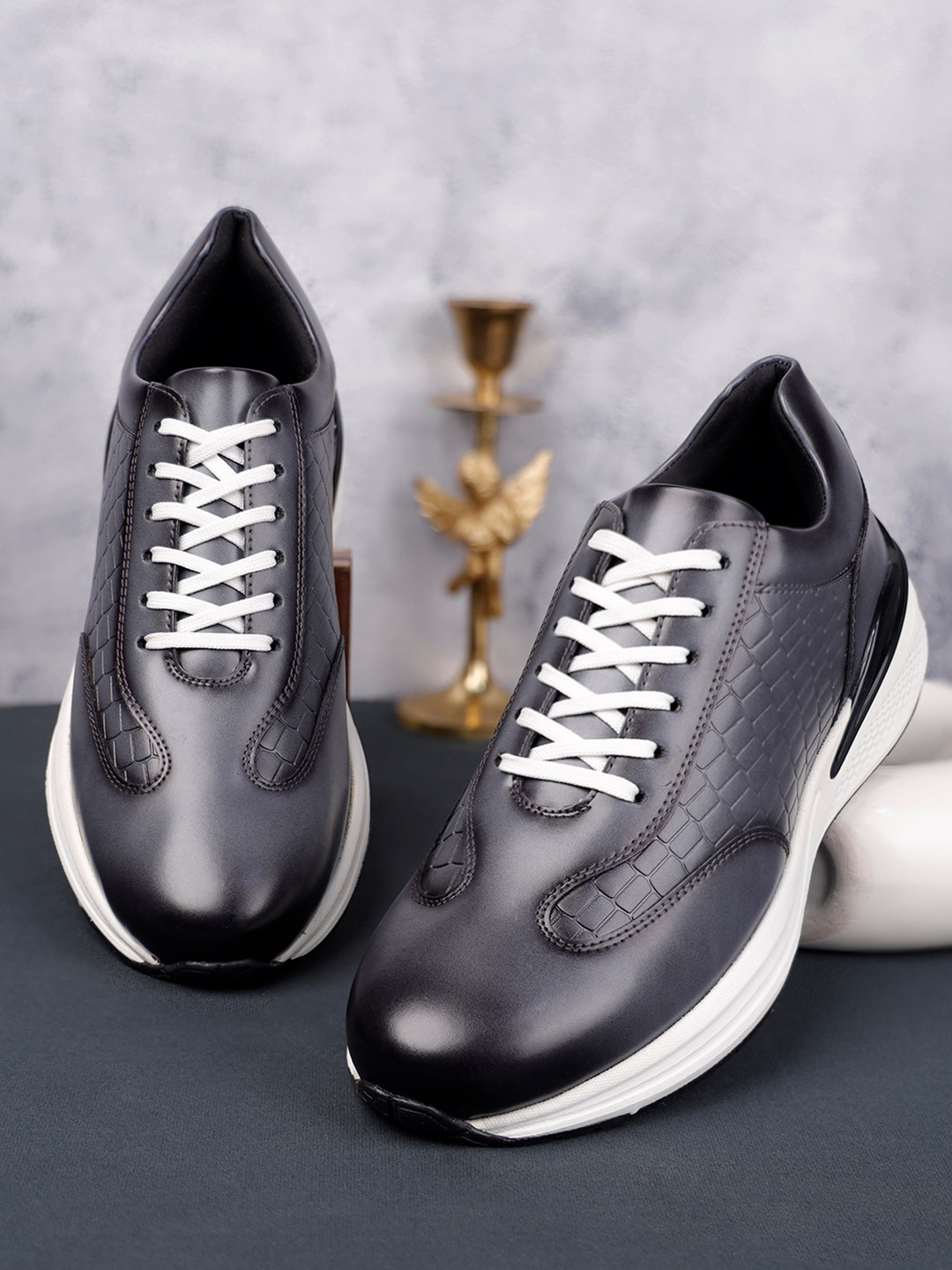 LOUIS STITCH Men's Dutch Grey Leather Sneaker Cushioned Casual Shoes