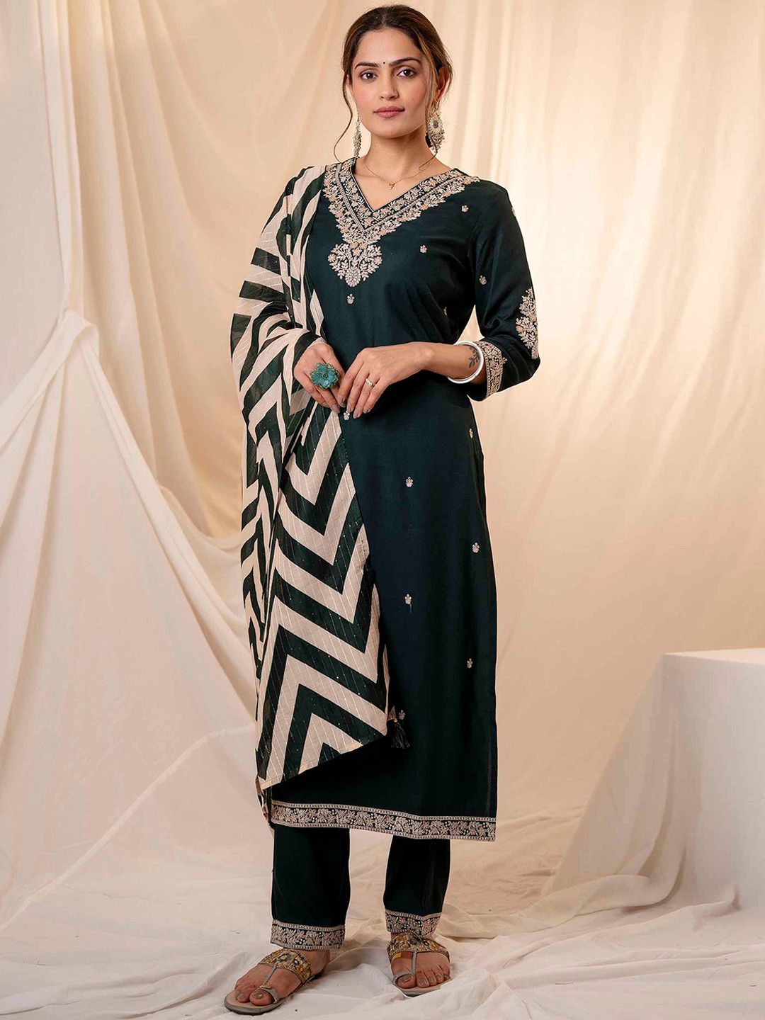 KALINI Women Solid Embroidered Thread Work Kurta with Trousers & With Dupatta