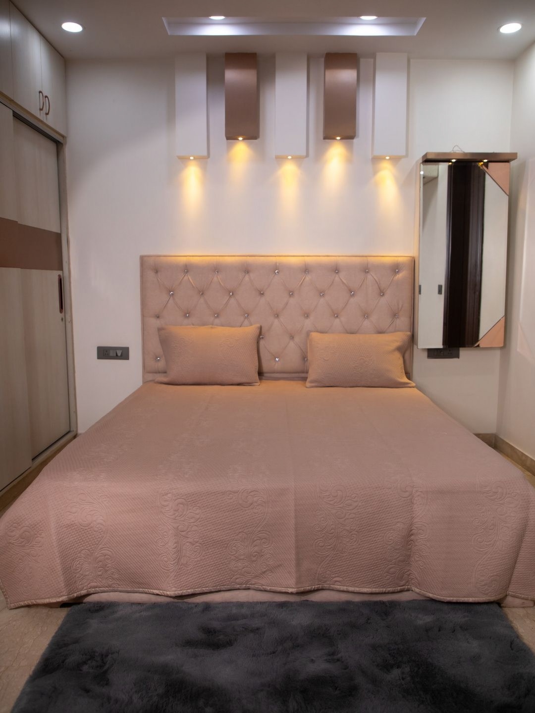 STUDIOHMK Rust Self Designed Cotton 180 to 249 GSM Double King Bed Cover Set