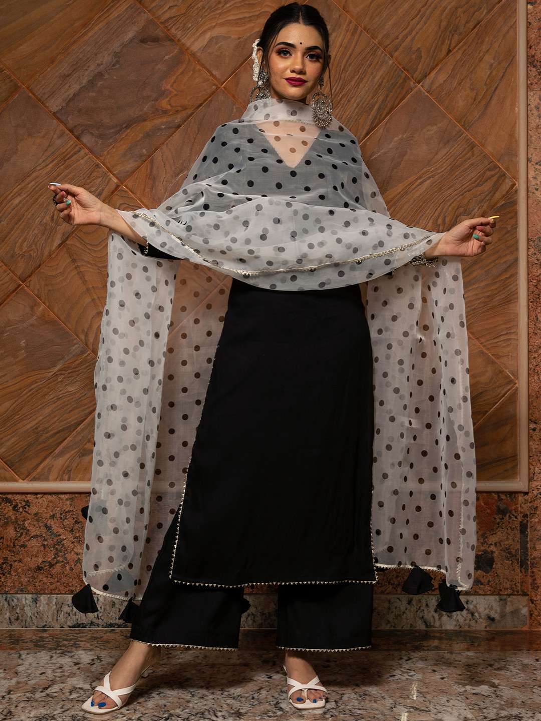 Pomcha Women Polka Dot Black Suit Set for Regular Kurta with Palazzos & With Dupatta