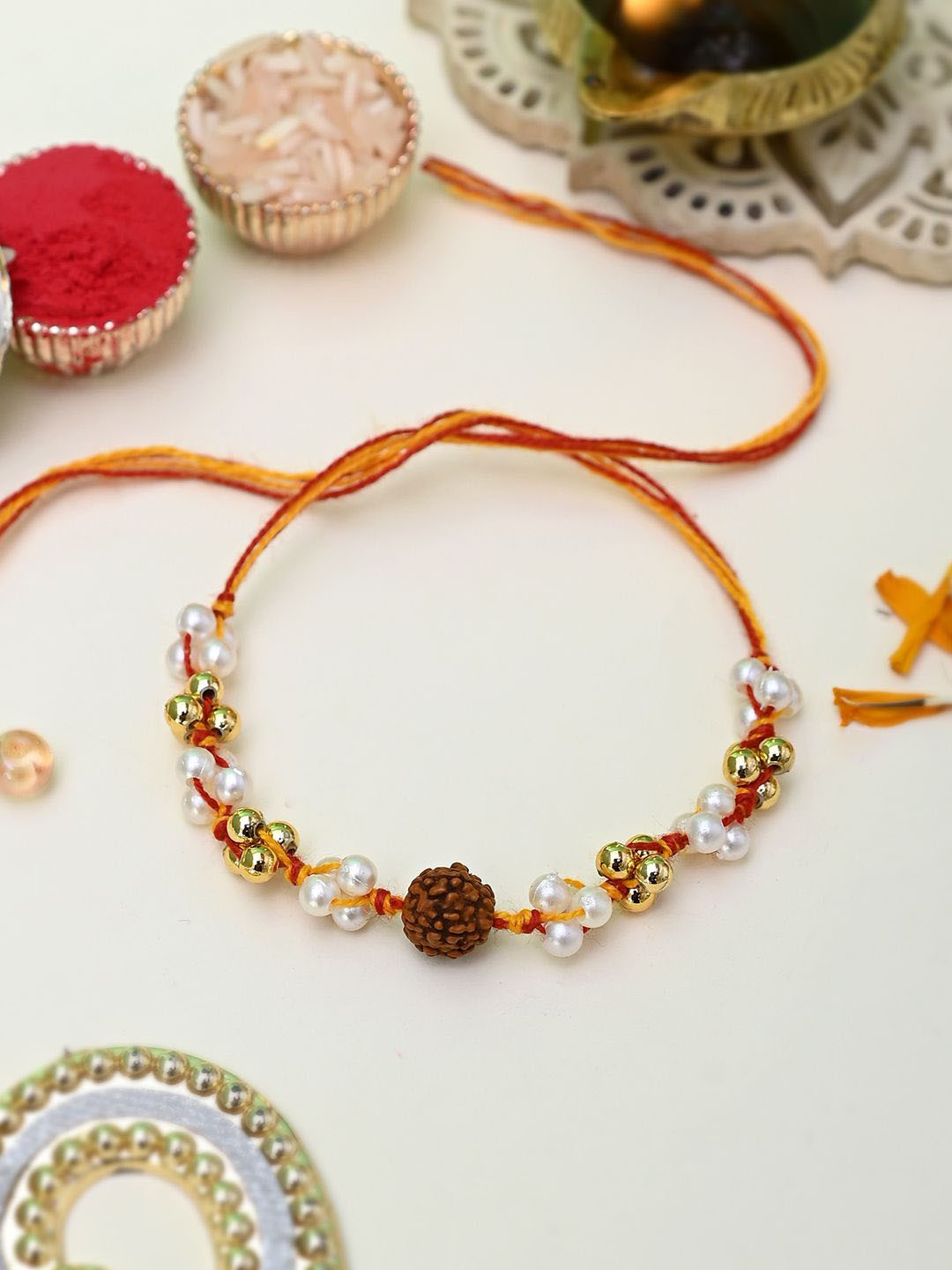 Aapno Rajasthan Elegant Rudraksh with Multi Beads Rakhi