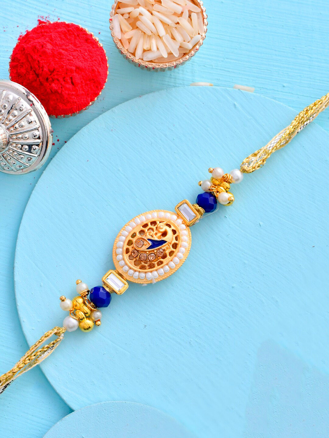Aapno Rajasthan Elegant Beads Kundan Oval Designed Rakhi