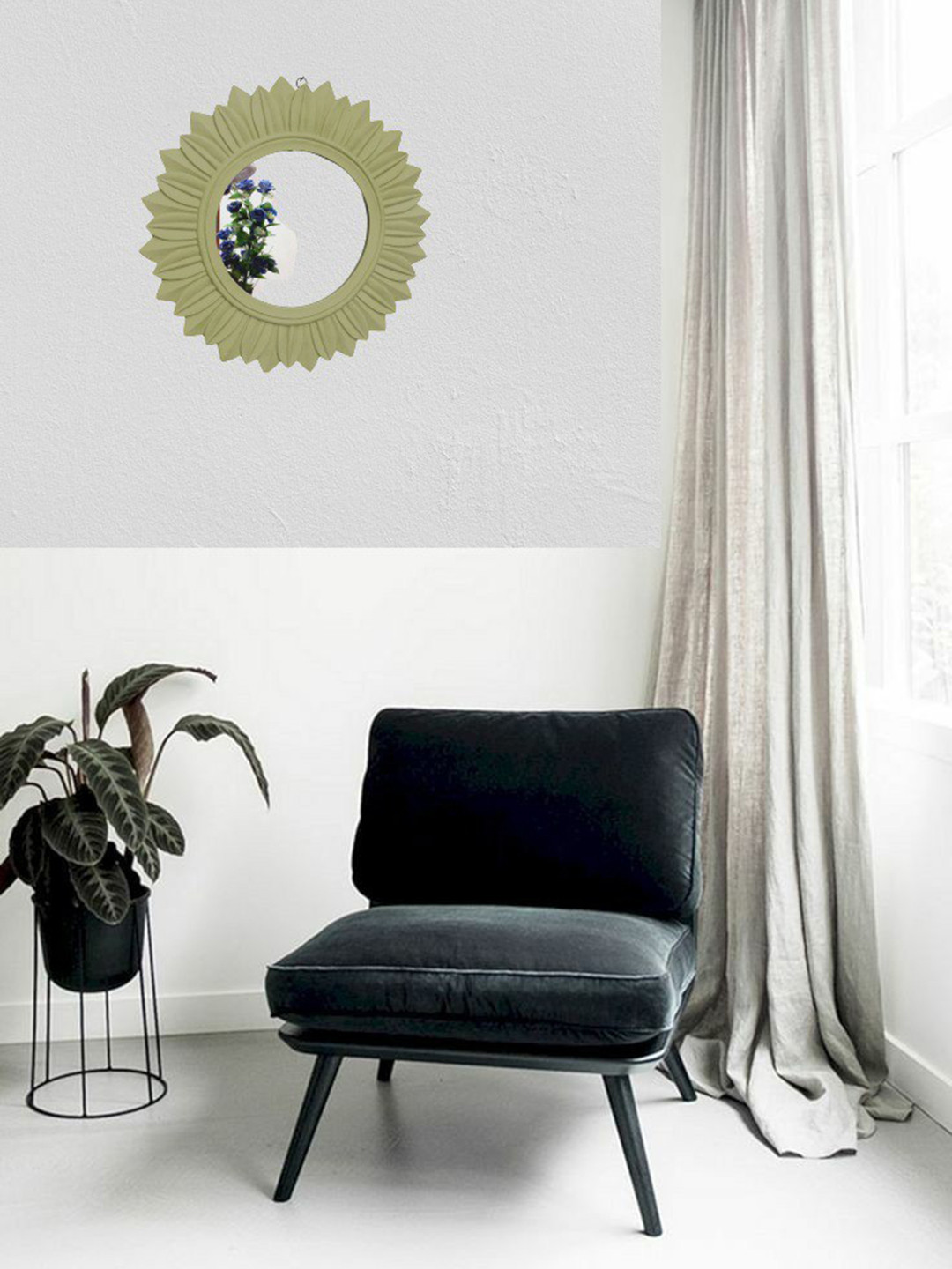 VAS collection home Green Sunflower Designed Wooden Decotaive Frame Mirror