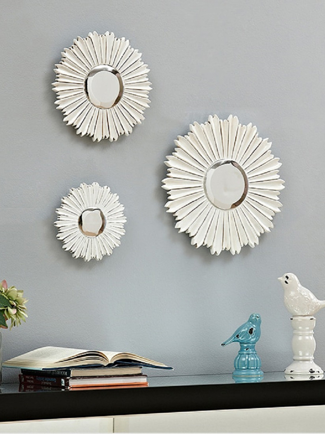 VAS collection home Set Of 3 White Self Design Round Wall Mirror