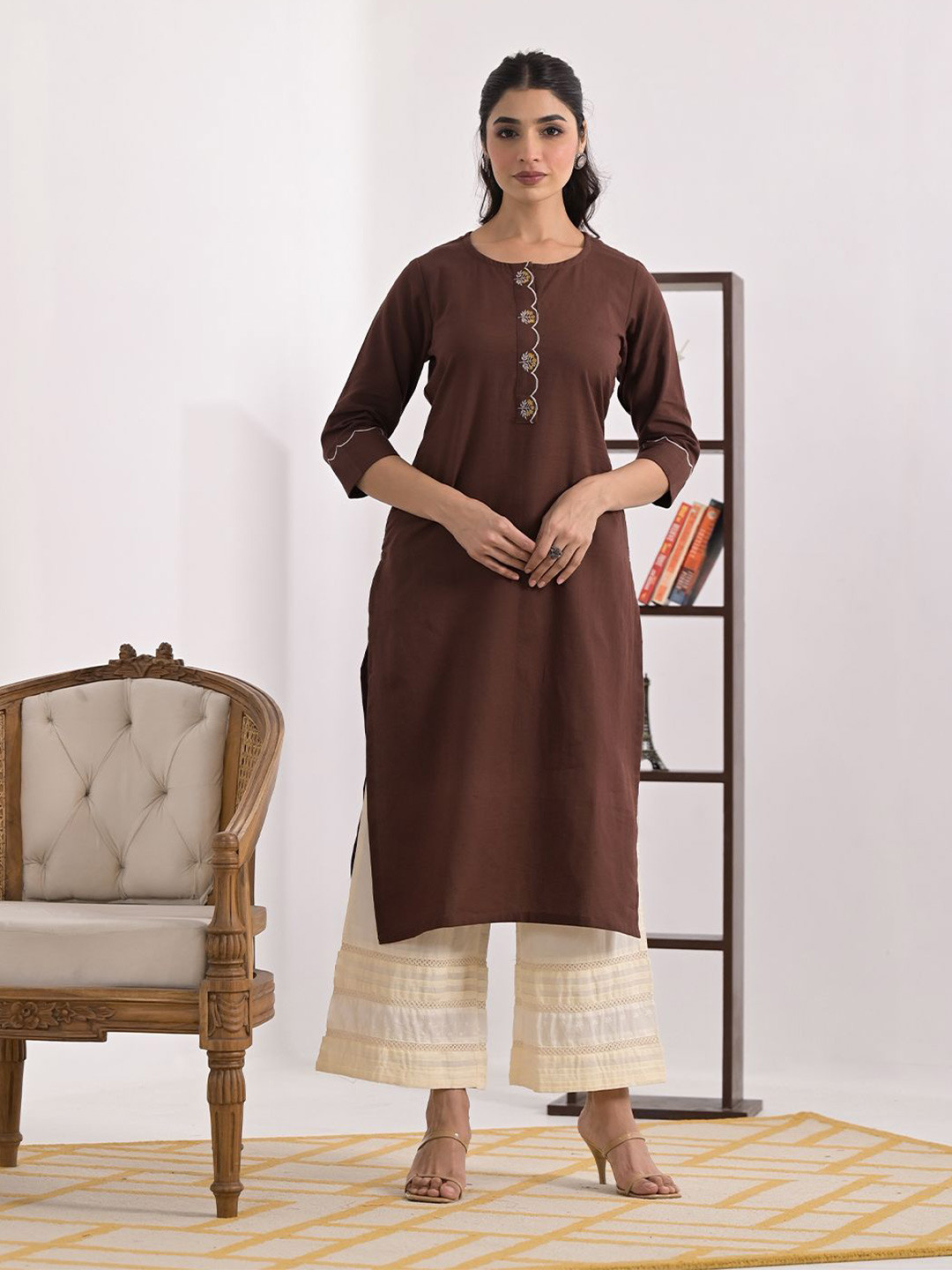 ARAVALII Women Floral Printed Straight Kurta