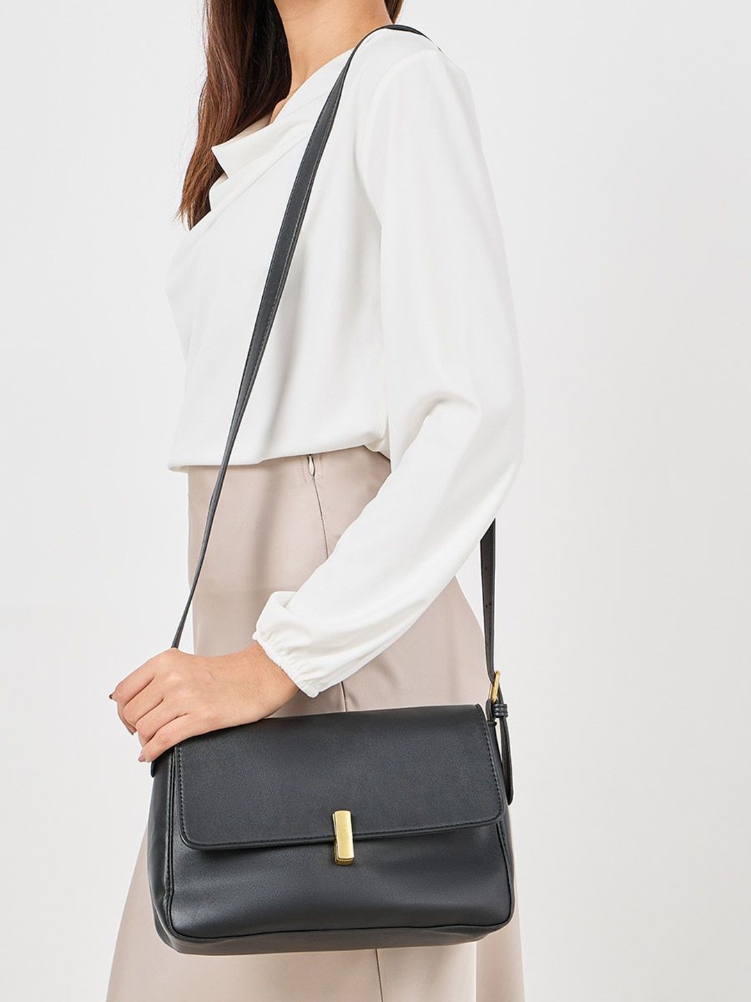 Styli Women Gold Tone Shoulder Bag For Women