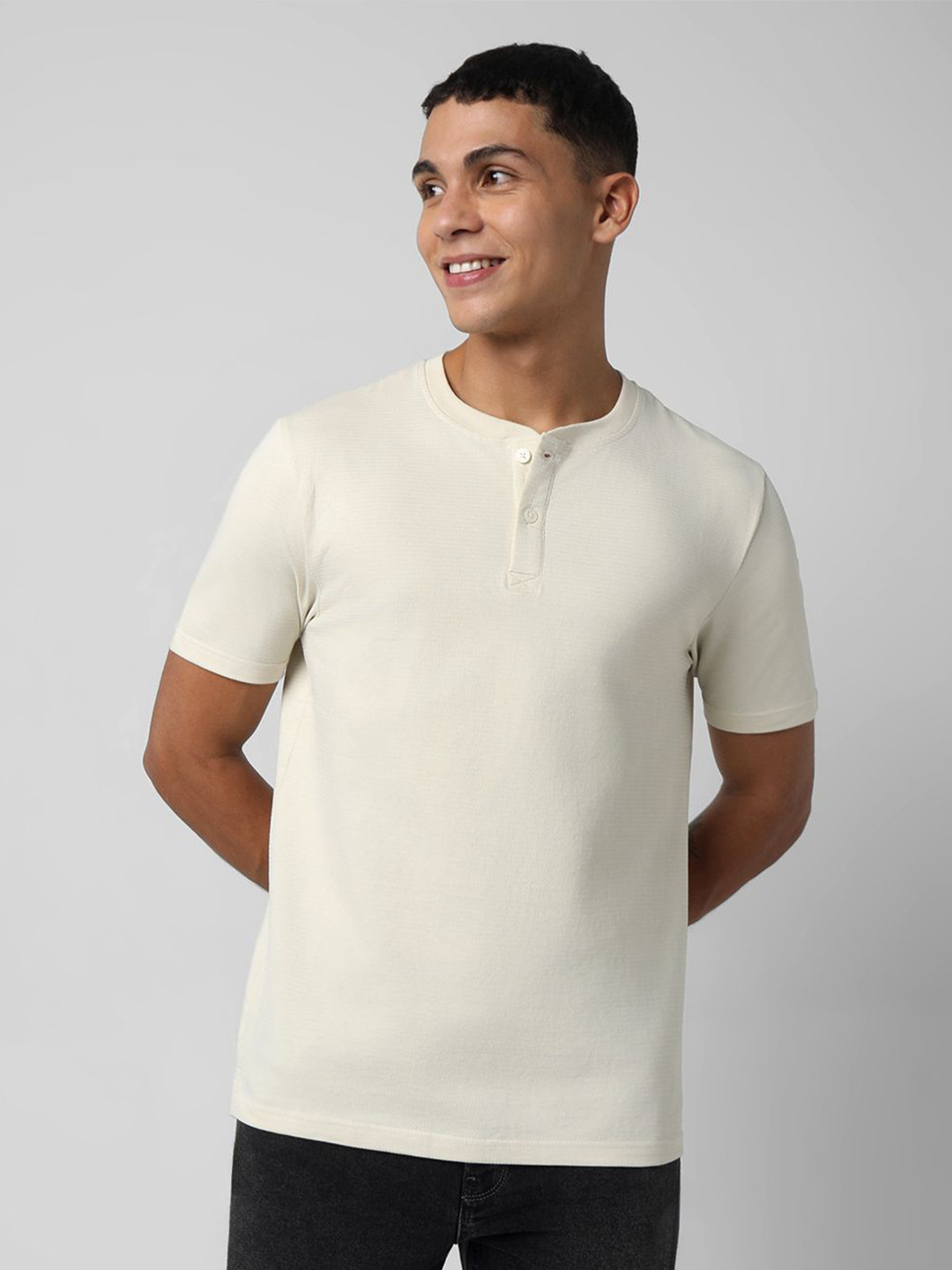 R&B Men Henley Neck Solid T-shirt