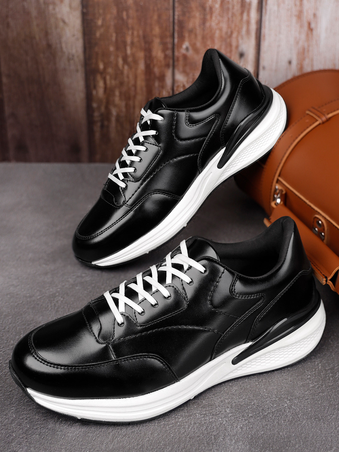 LOUIS STITCH Men's Egyptian Black Leatherette Fashion Sneaker Cushioned Casual Shoes