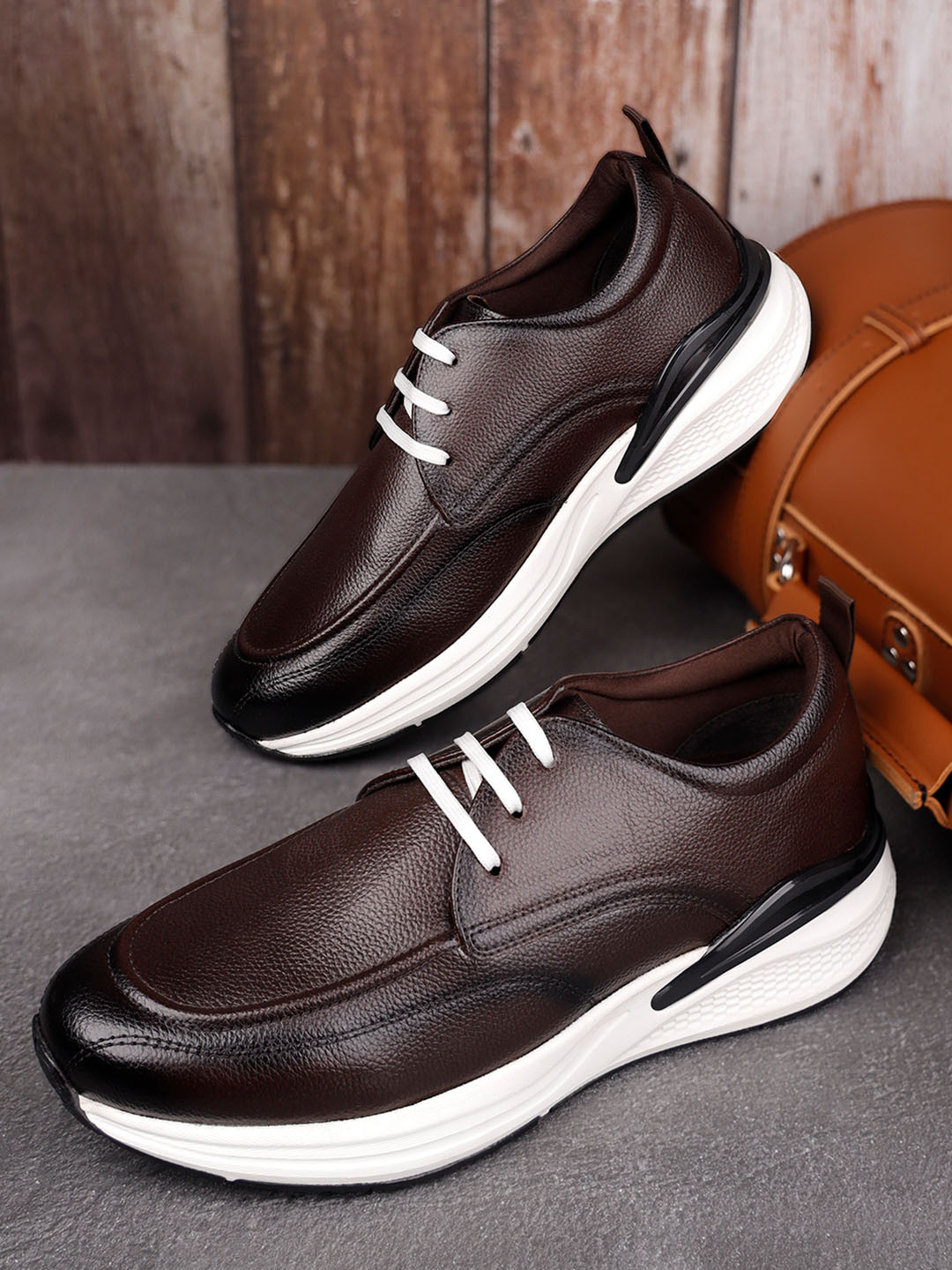 LOUIS STITCH Men's Mexican Brown Leather Fashion Sneaker Cushioned Casual Shoes