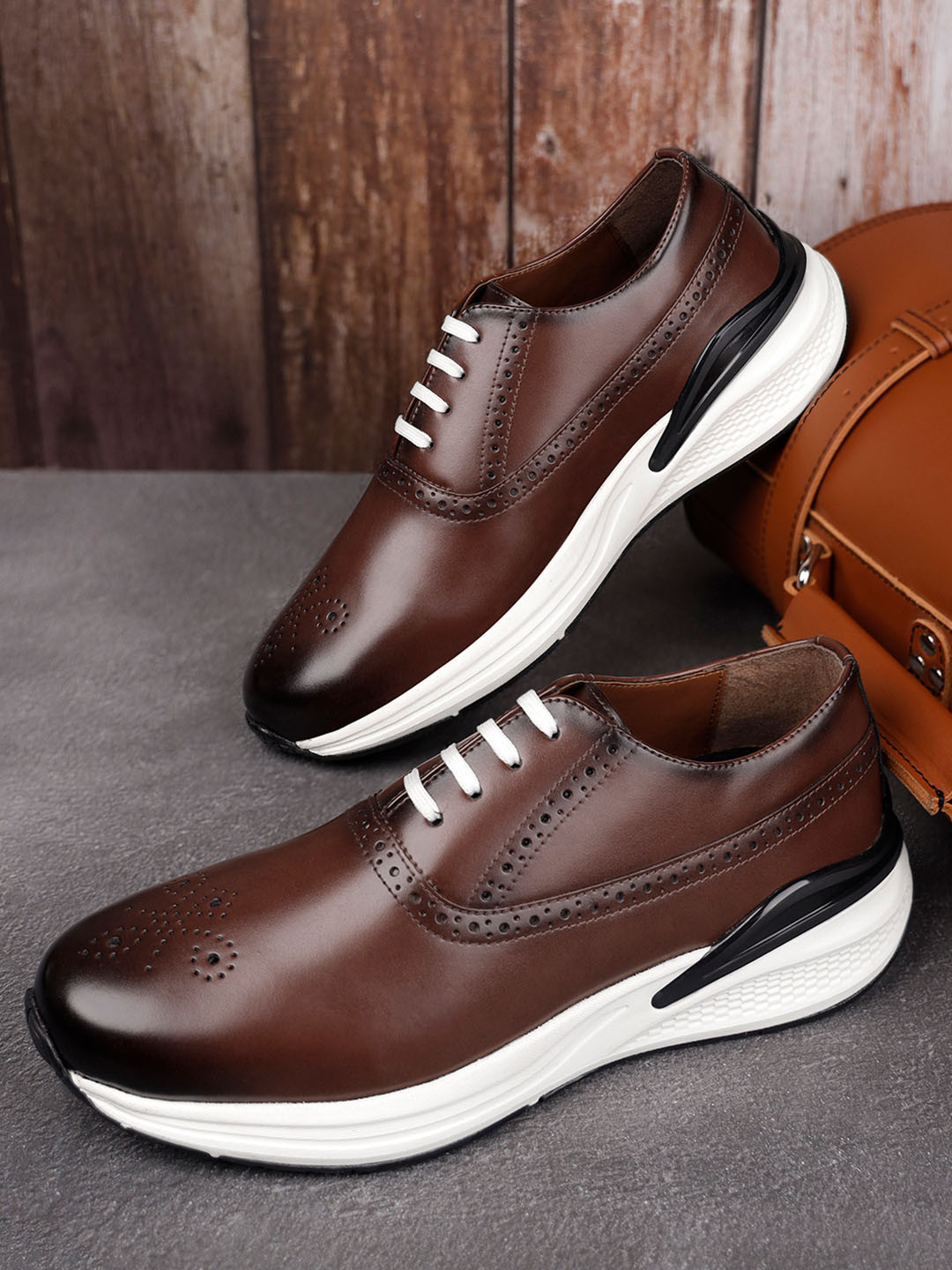 LOUIS STITCH Men's American Tan Leather Fashion Brogues Cushioned Casual Shoes