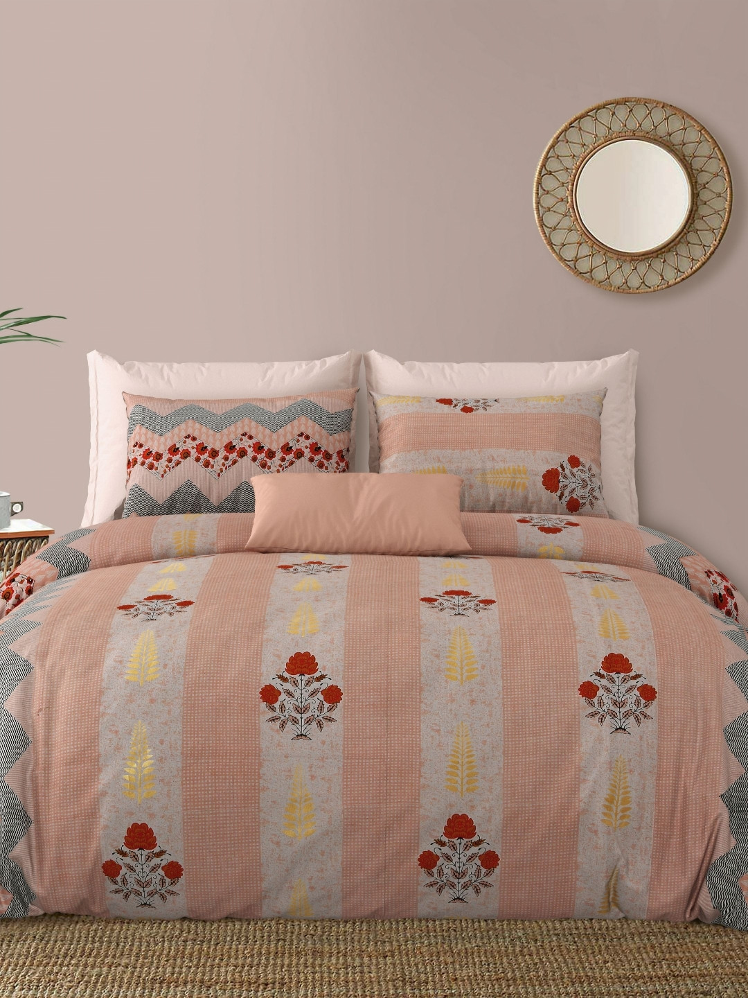 LIVING ROOTS Rozee Gold Peach Floral Pure Cotton Breathable 210 TC King Superfine Bedsheet with 2 Pillow Covers-86 x 104 inches