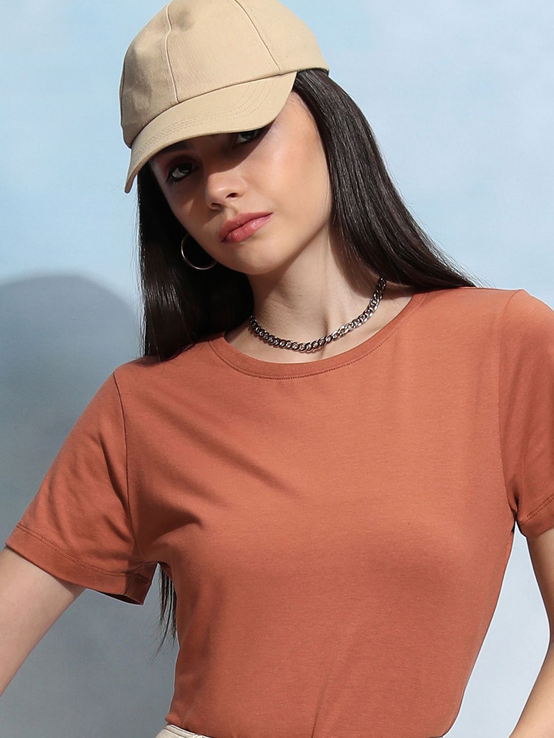 Basics By Tokyo Talkies Women Solid Round Neck T Shirt - Tshirts for Women 29895664 | Myntra