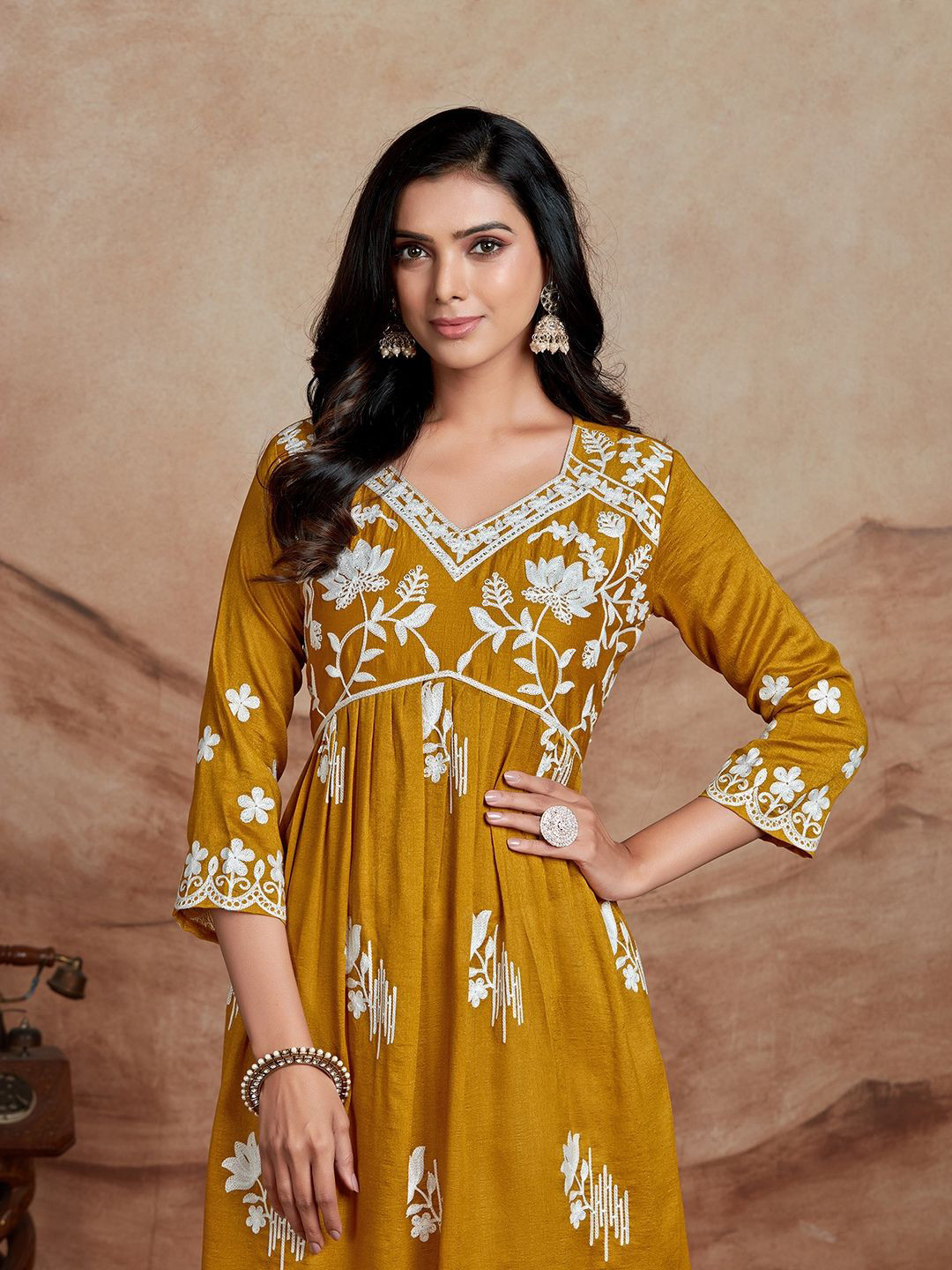 KALINI Women Chikankari Embroidery Kurta