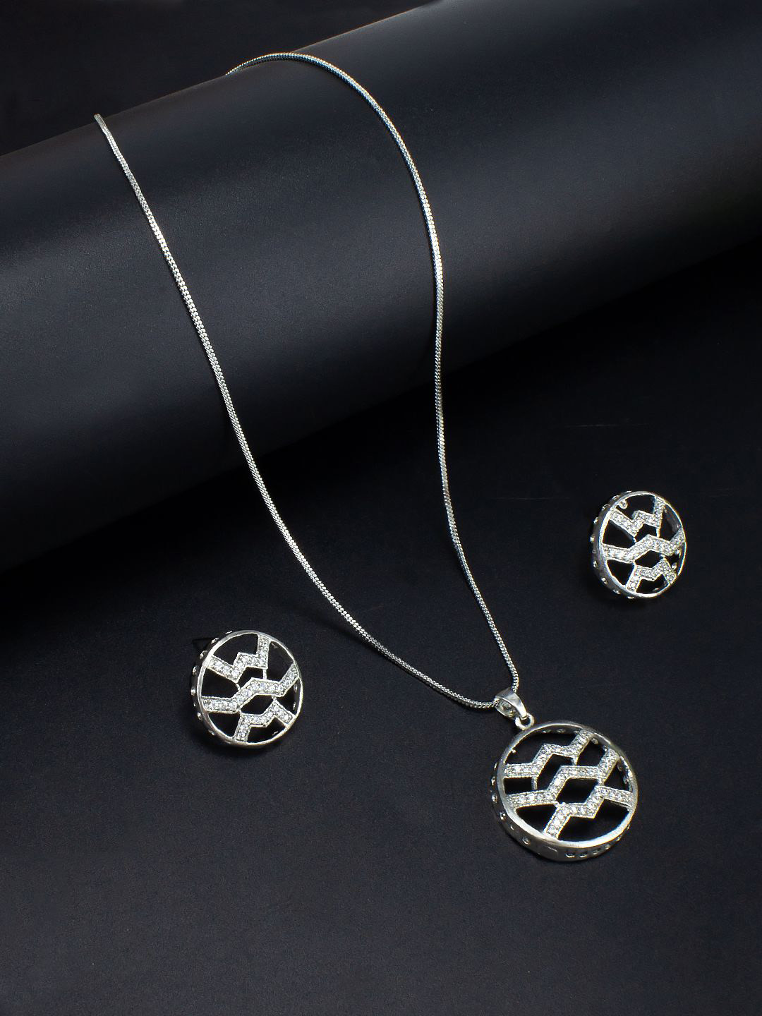 PRIVIU Women Rilver-Plated AD Stone Studded Jewellery Set