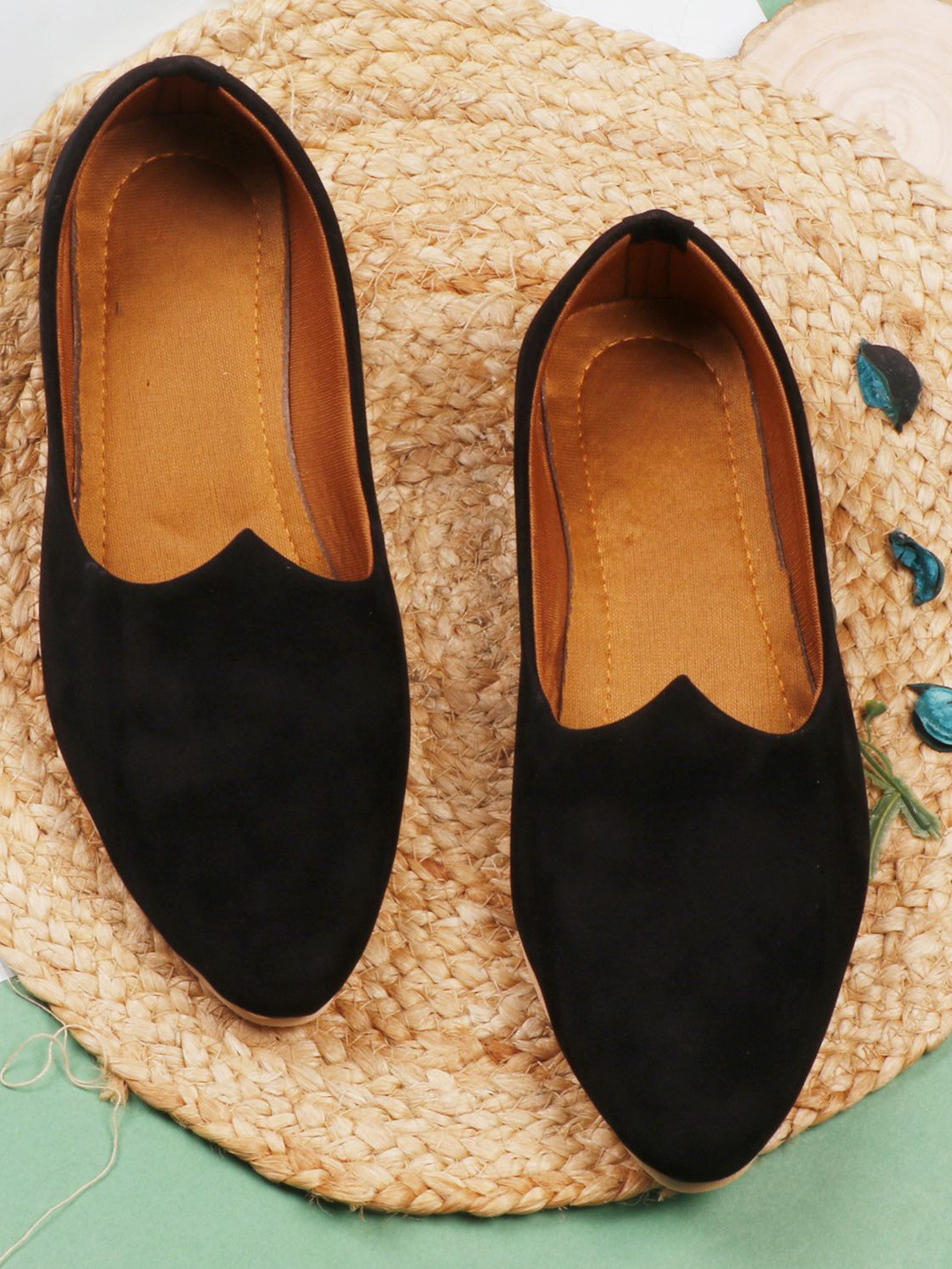 BAESD Men Velvet Suede Mojaris