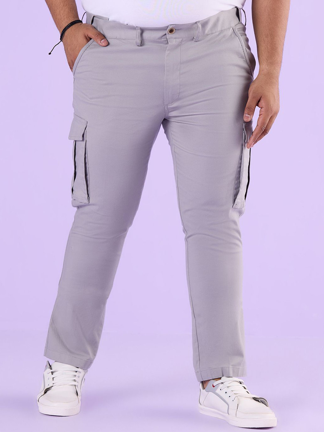 Big Hello - The Plus Life Men Low Distress Jeans