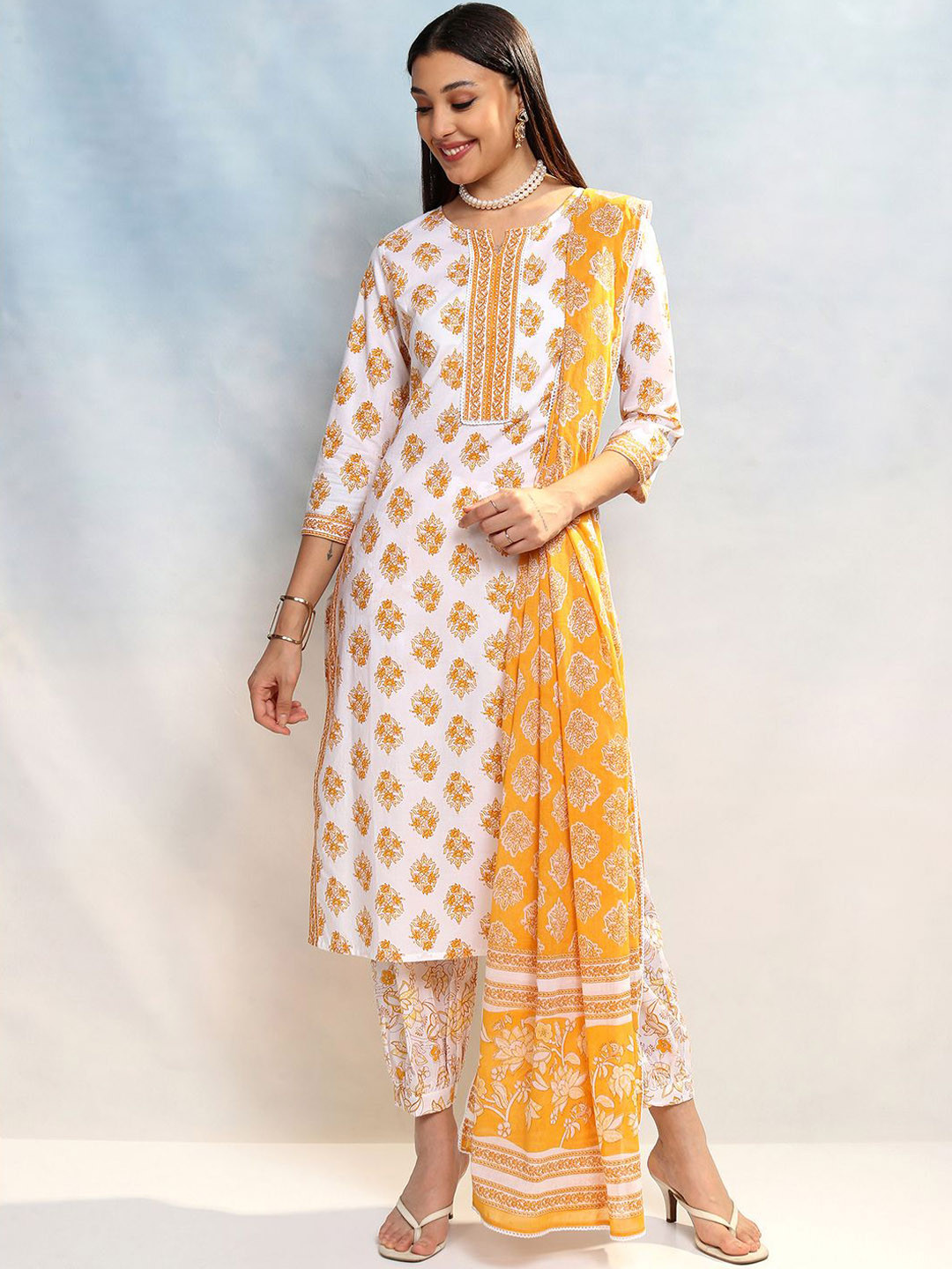 Vishudh Women Floral Printed Regular Pure Cotton Kurta Trousers With Dupatta