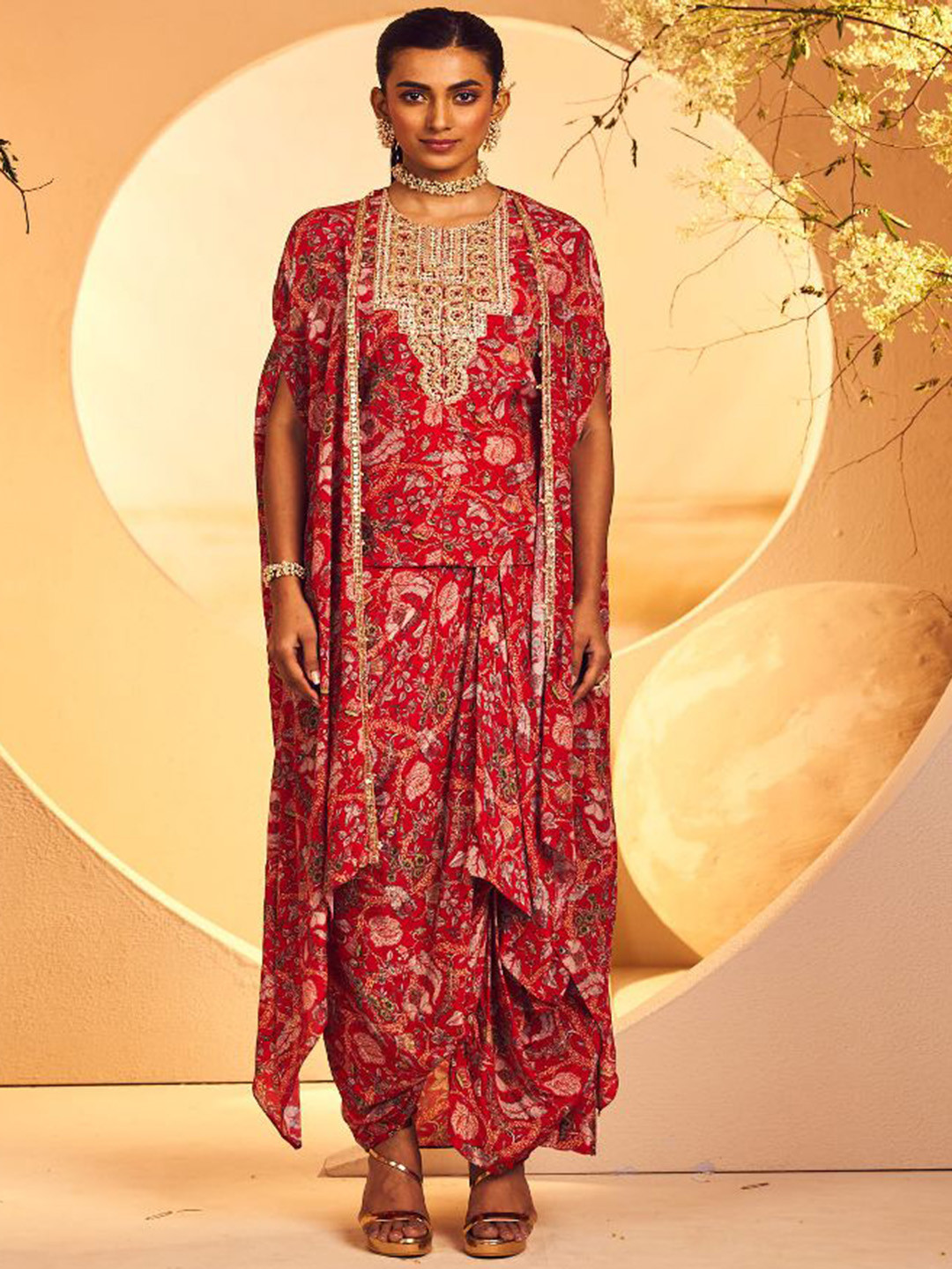 ANEESH AGARWAAL Women Red Embroidered  Kalmkari Kurta Dhoti Jacket