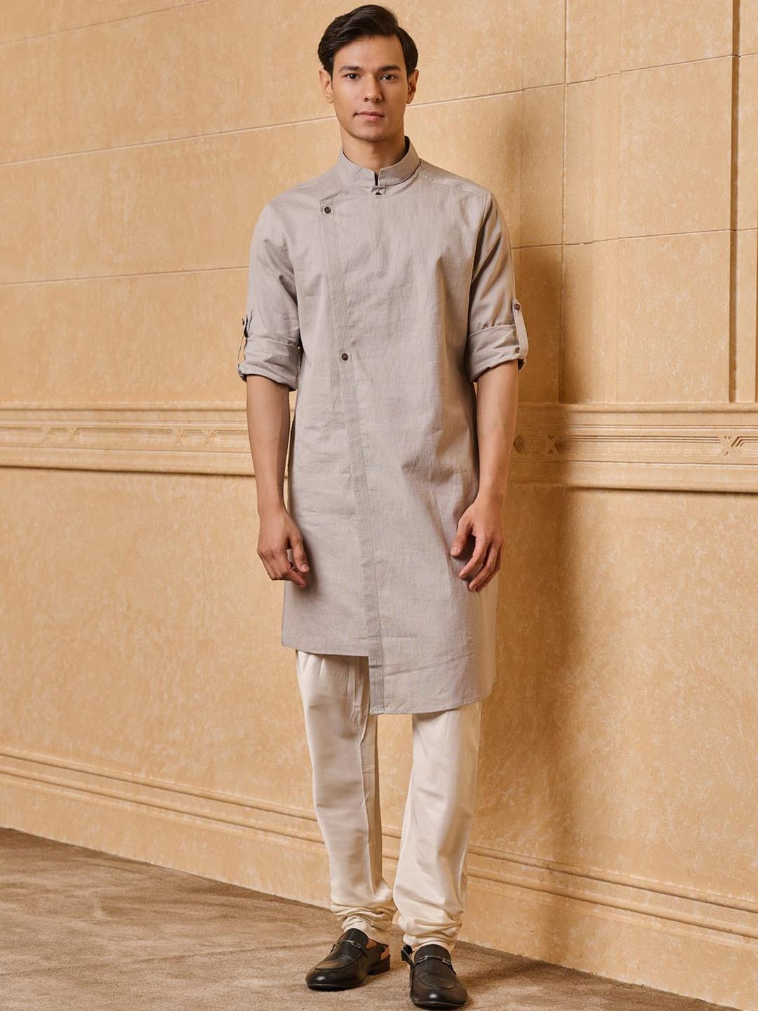 Tasva Overlap Panel Detail Kurta