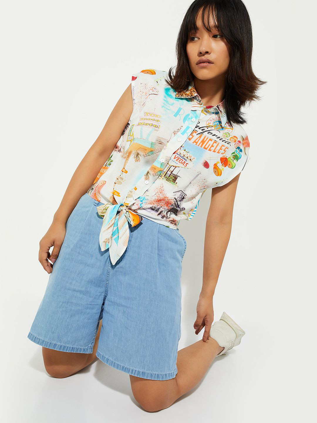 max URB_N Women Printed Knotted Hem Shirt