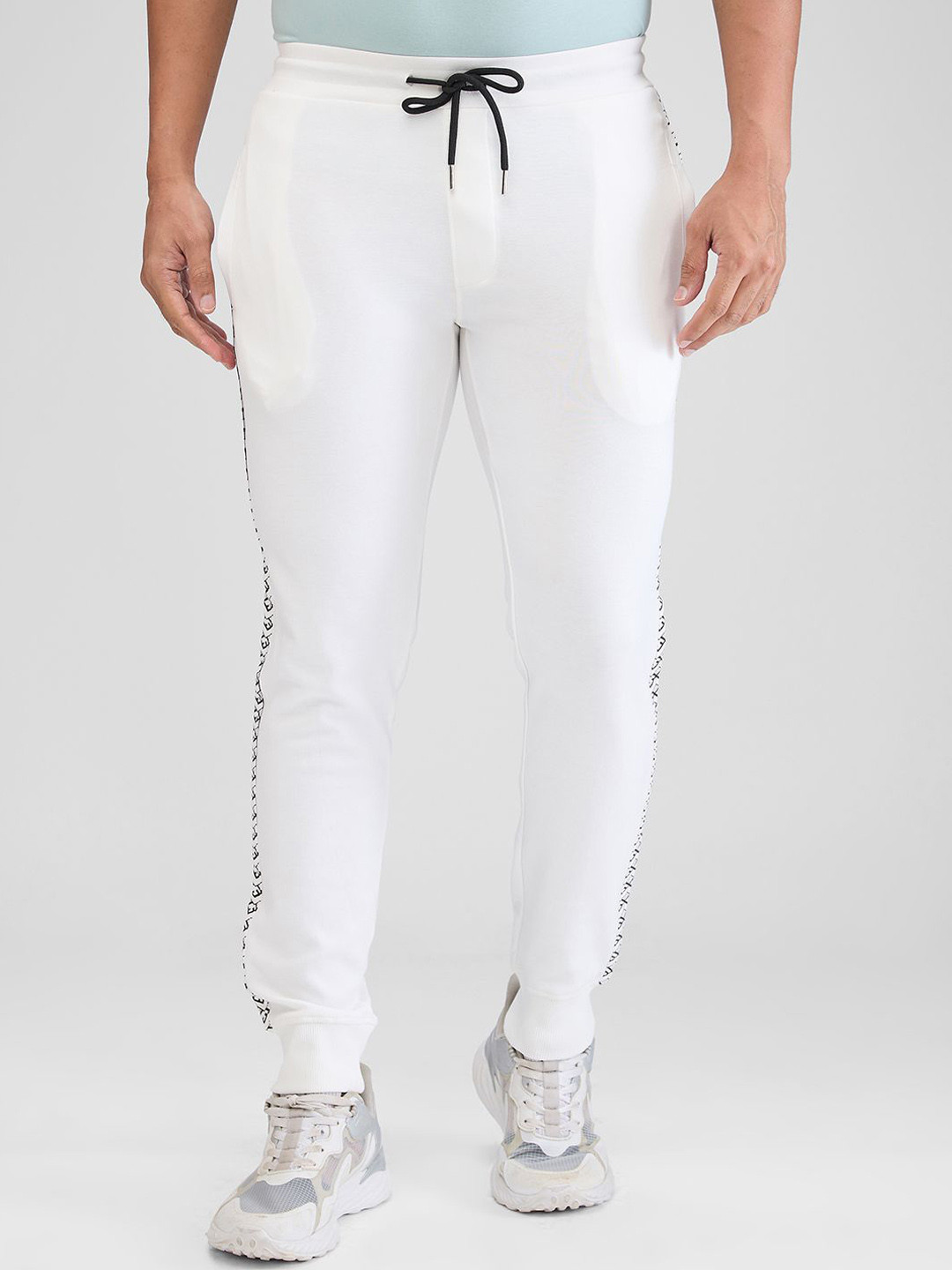 Park Avenue Men Slim-Fit Joggers