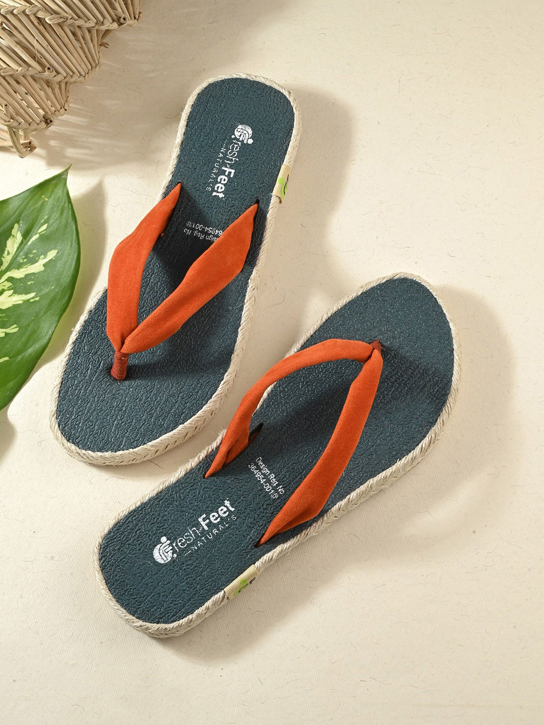 FRESH 1947 FEET Women Printed Open Toe Flats with Laser Cuts