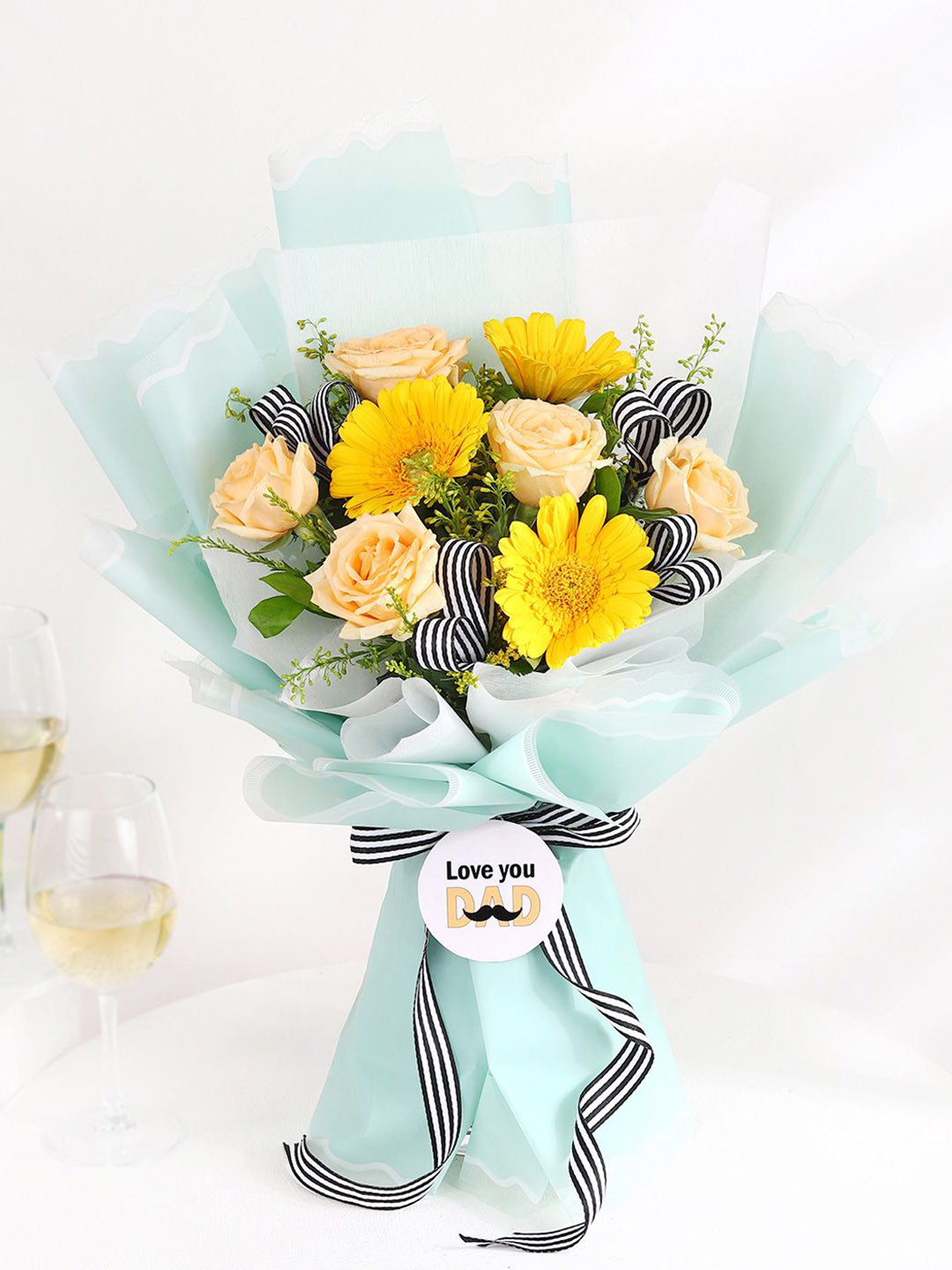 IGP 9-Assorted Mixed Fresh Flowers In A Bouquet