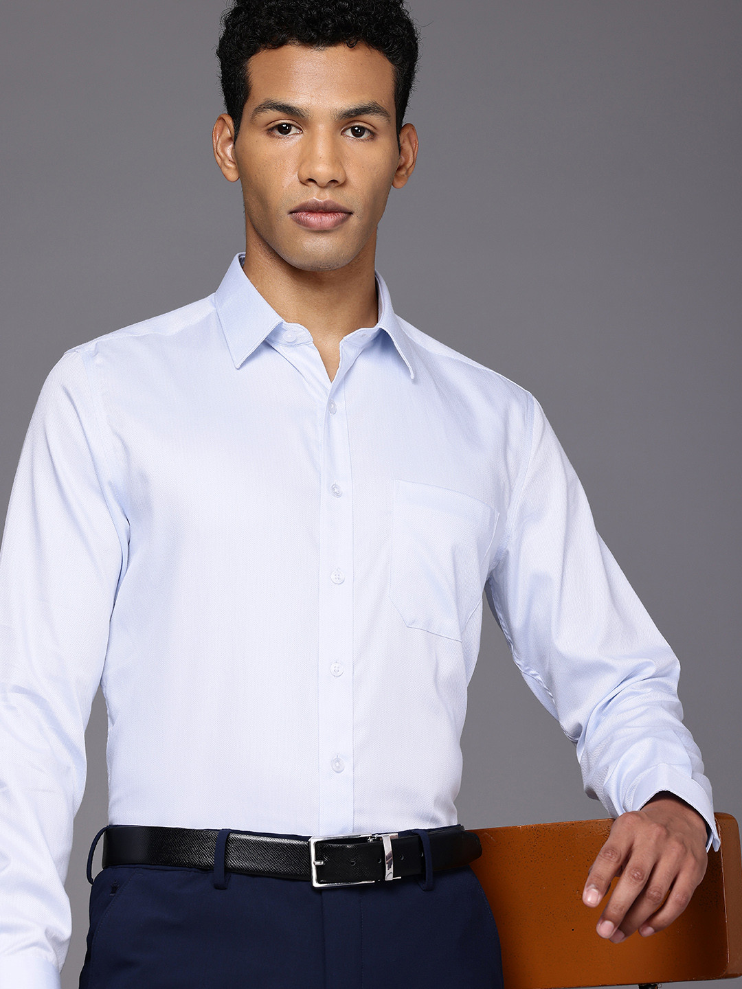 Louis Philippe Men Cotton Wrinkle Resistant Slim fit Textured Formal Shirt