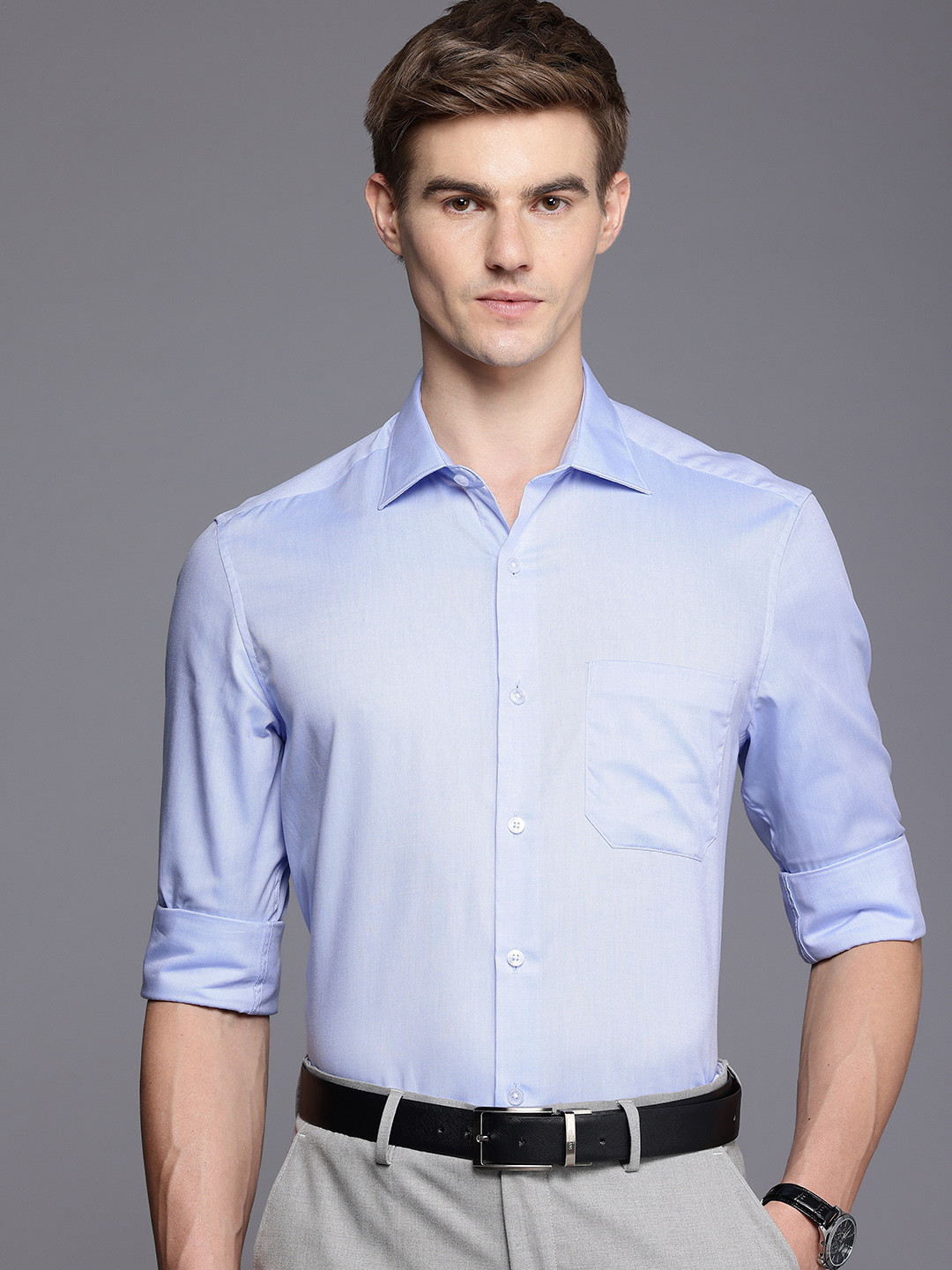 Louis Philippe Men Solid  Easy To Iron Cotton Wrinkle Resistant Regular fit Formal Shirt