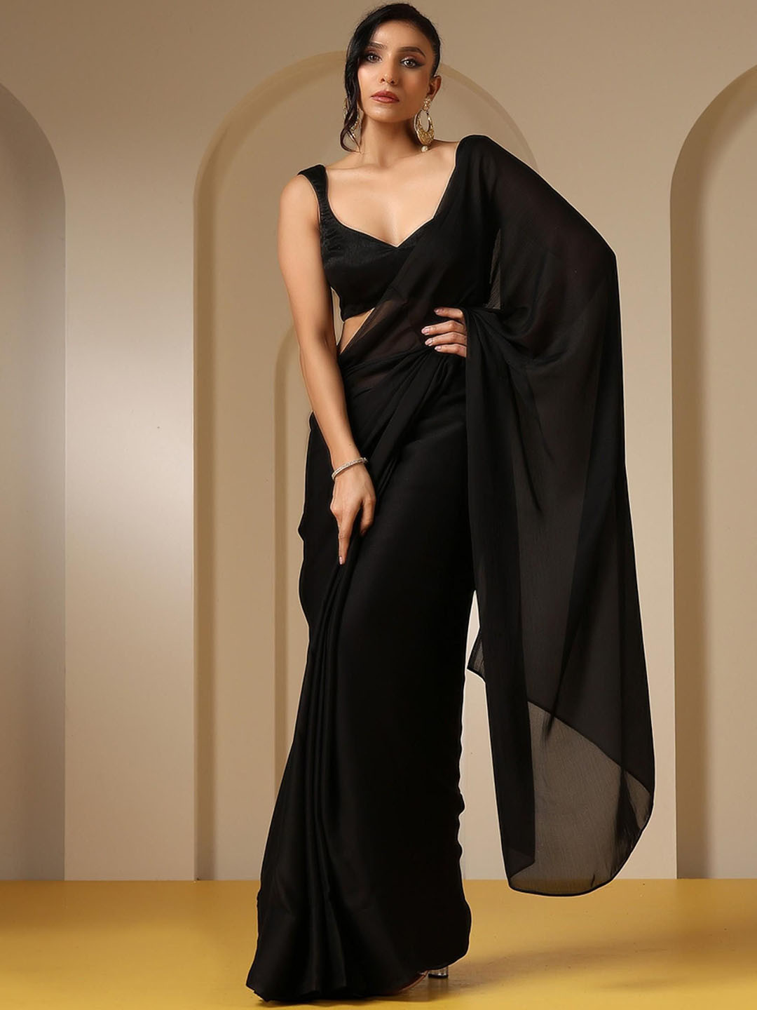 Swtantra Sweetheart Neck Saree Blouse