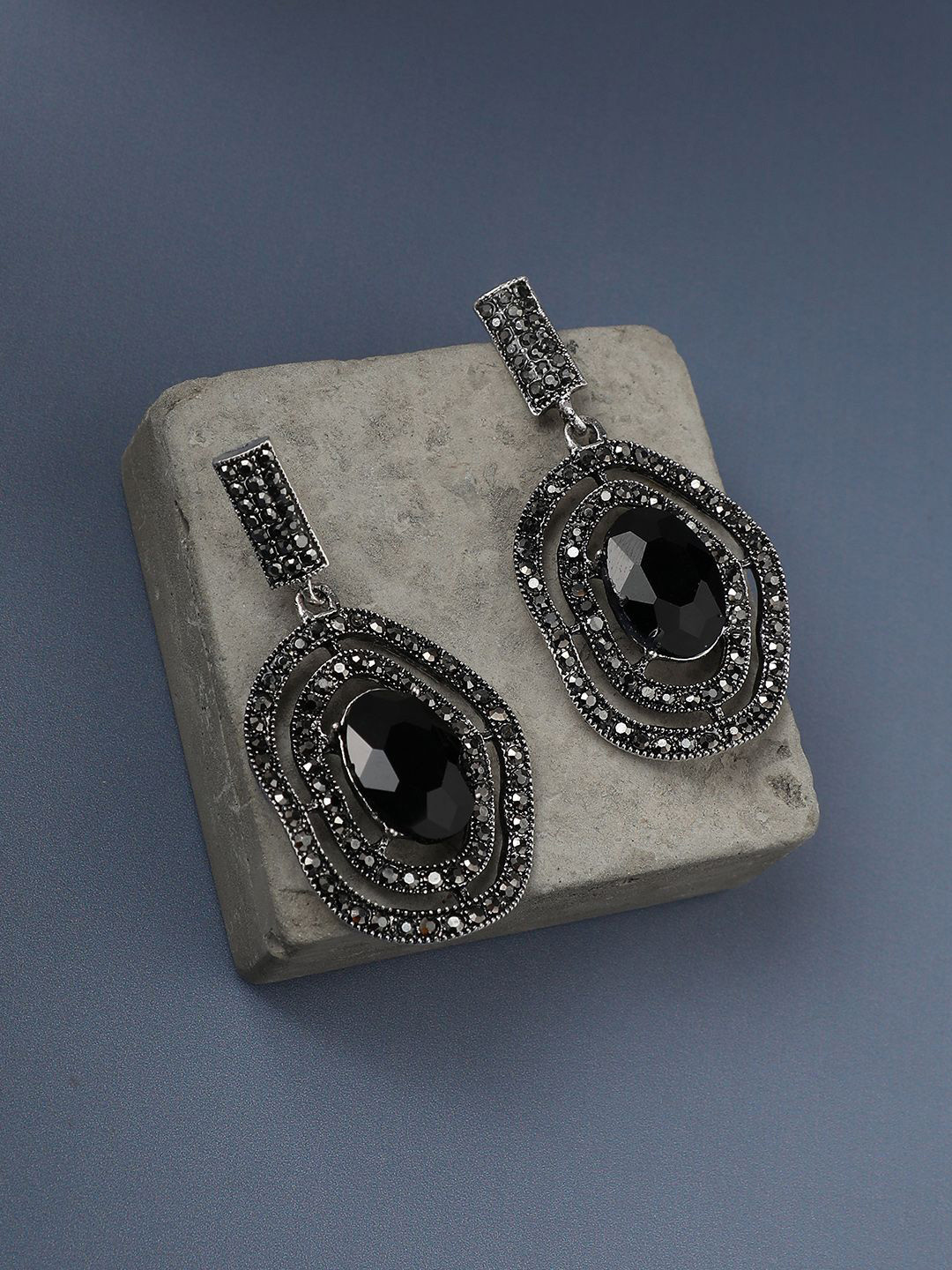 SOHI Silver-Plated Stones Studded Lined Oval Drop Earrings